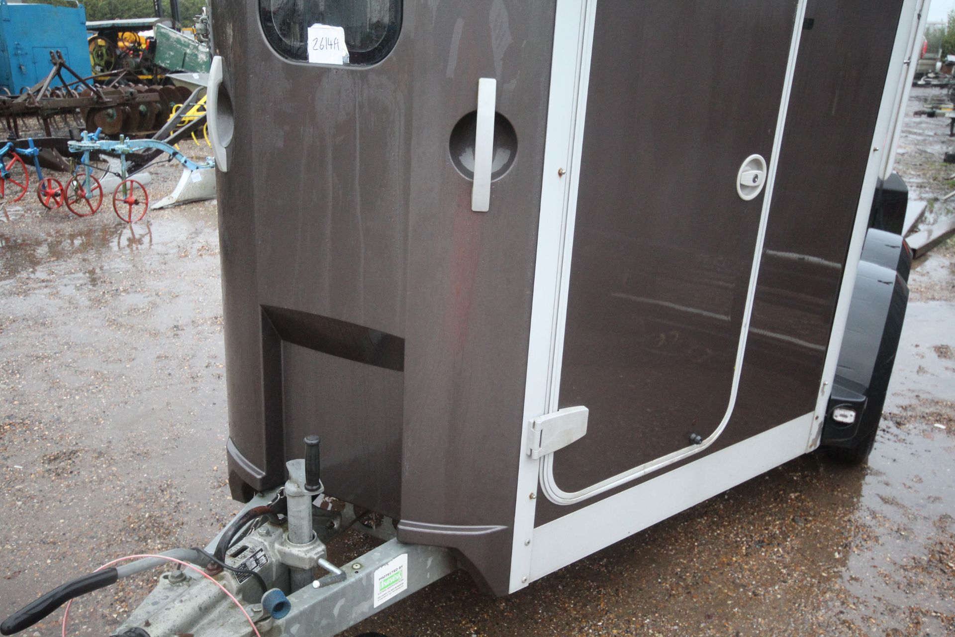 Ifor Williams HB511 twin axle horsebox. To take two 16hh horses. Owned from new and recent main - Image 8 of 29