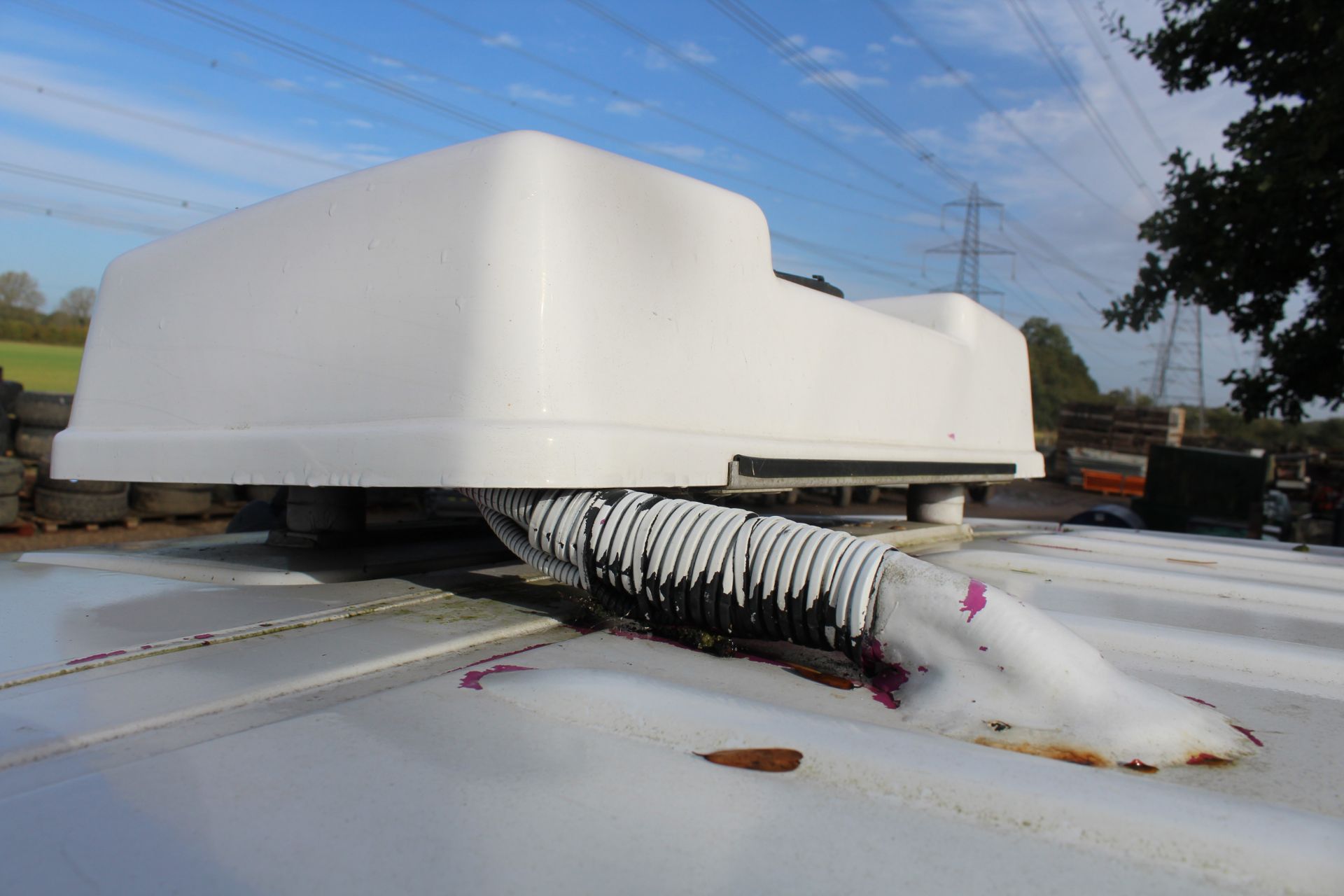 VW Crafter CR 30 TDI 109 SWB chiller van. Registration SG62 FPU. Date of first registration 29/09/ - Image 42 of 48