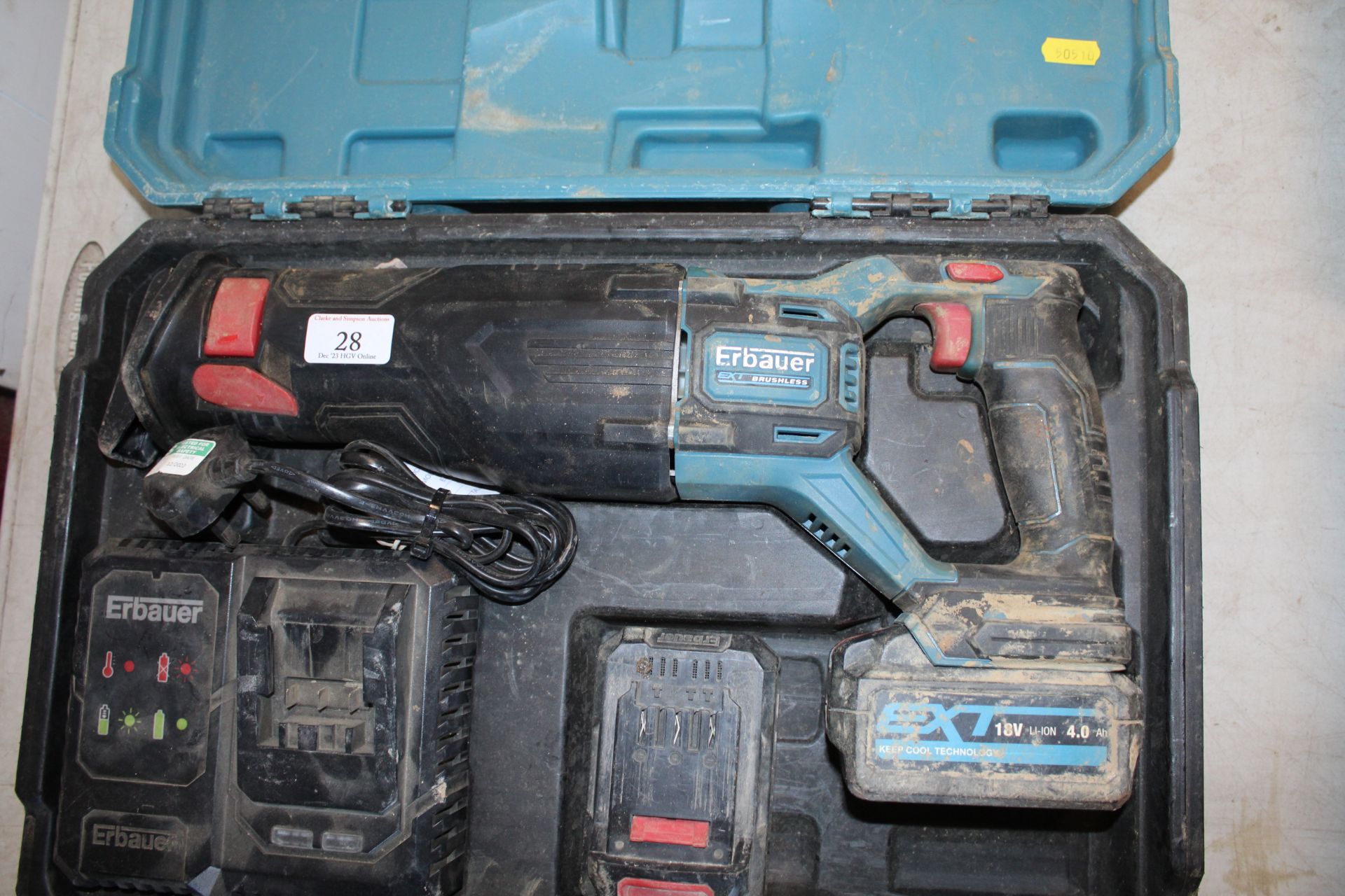 Erbauer 18v cordless reciprocating saw with 2x batteries and a charger in case. V CAMPSEA ASHE - Image 4 of 6