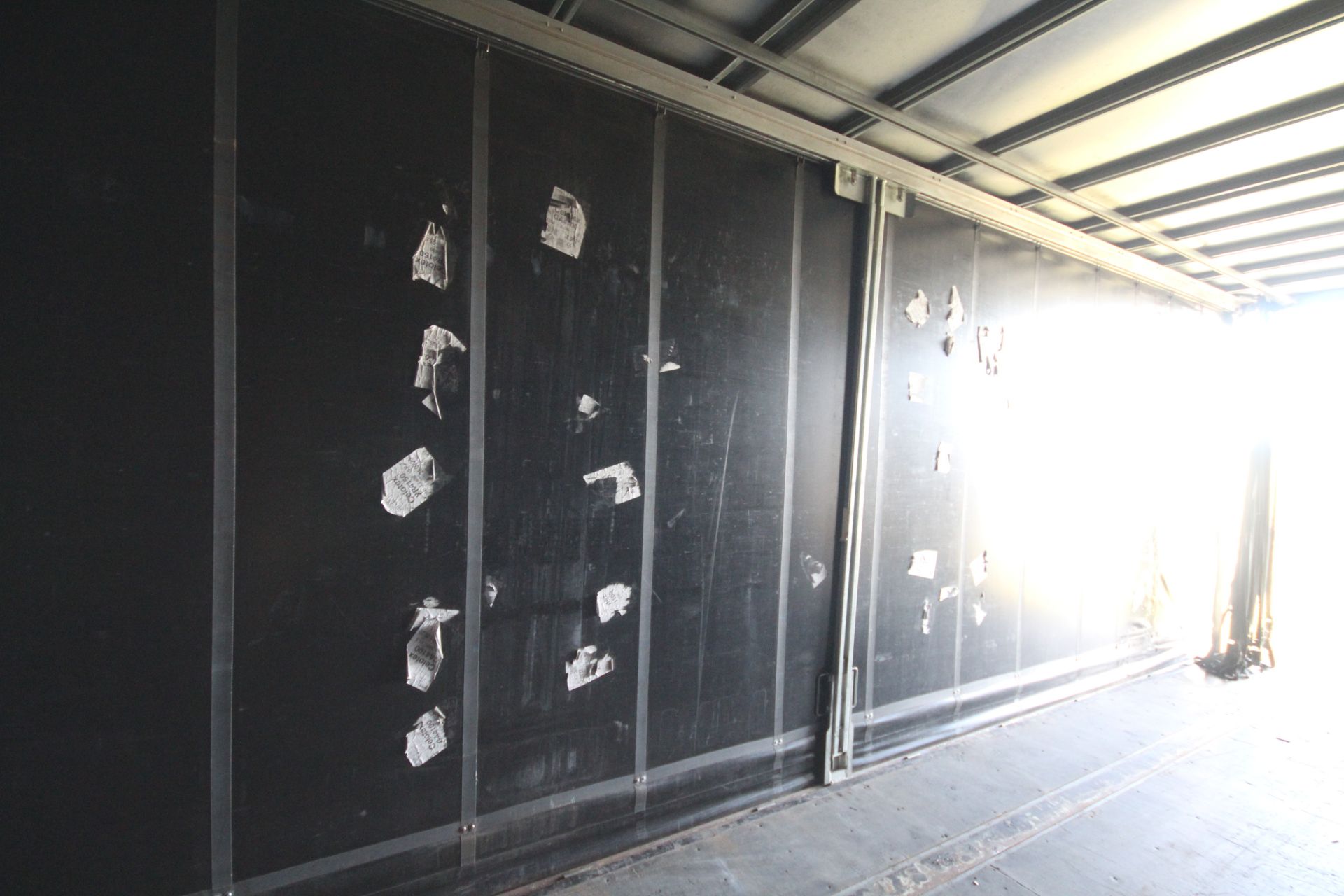 Montracon 39T 13.6m tri-axle curtain-side trailer. Registration C380871. 2014. MOT until 30/04/2024. - Image 73 of 89