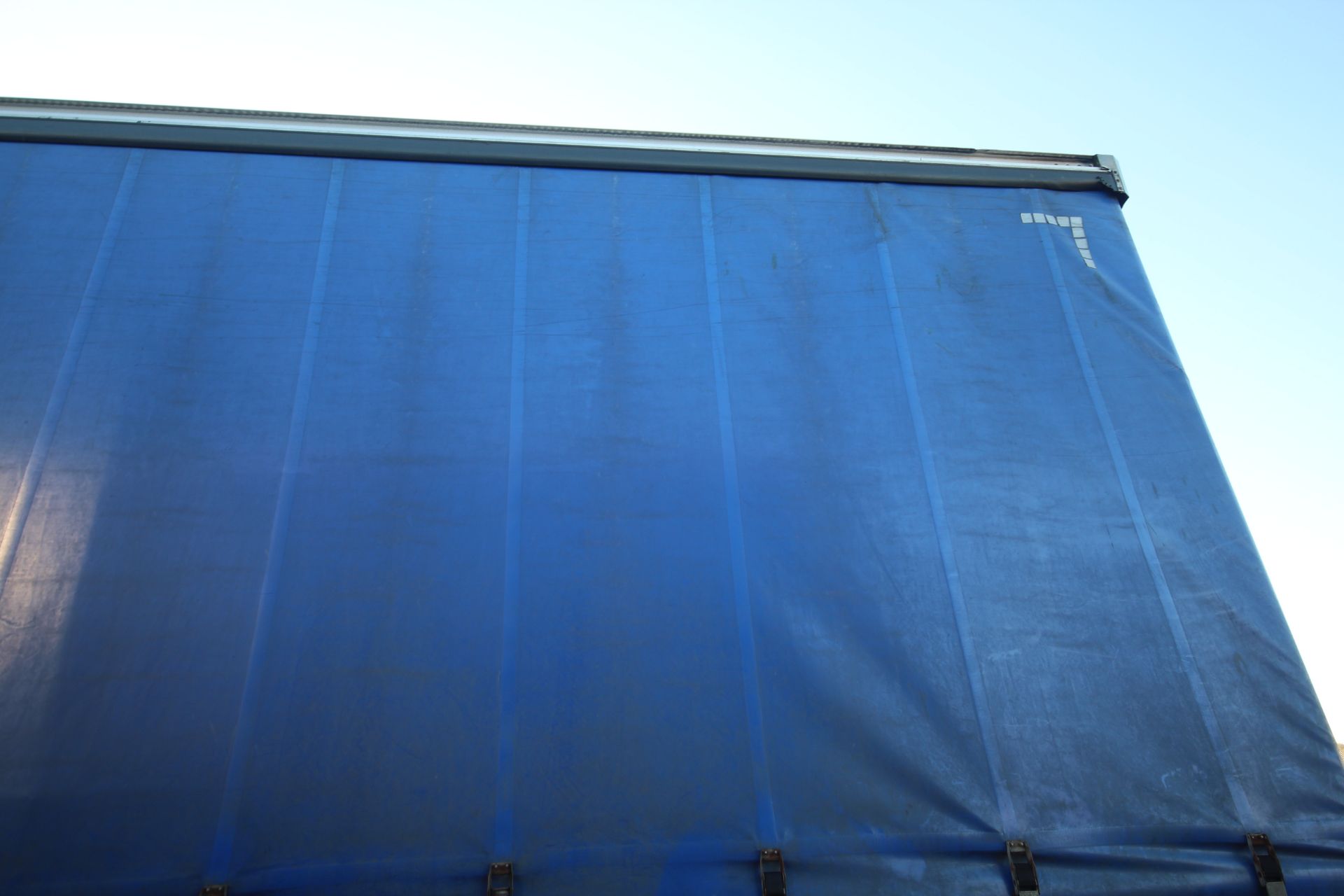 Montracon 39T 13.6m tri-axle curtain-side trailer. Registration C351372. 2013. MOT until 31/03/2024. - Image 40 of 78