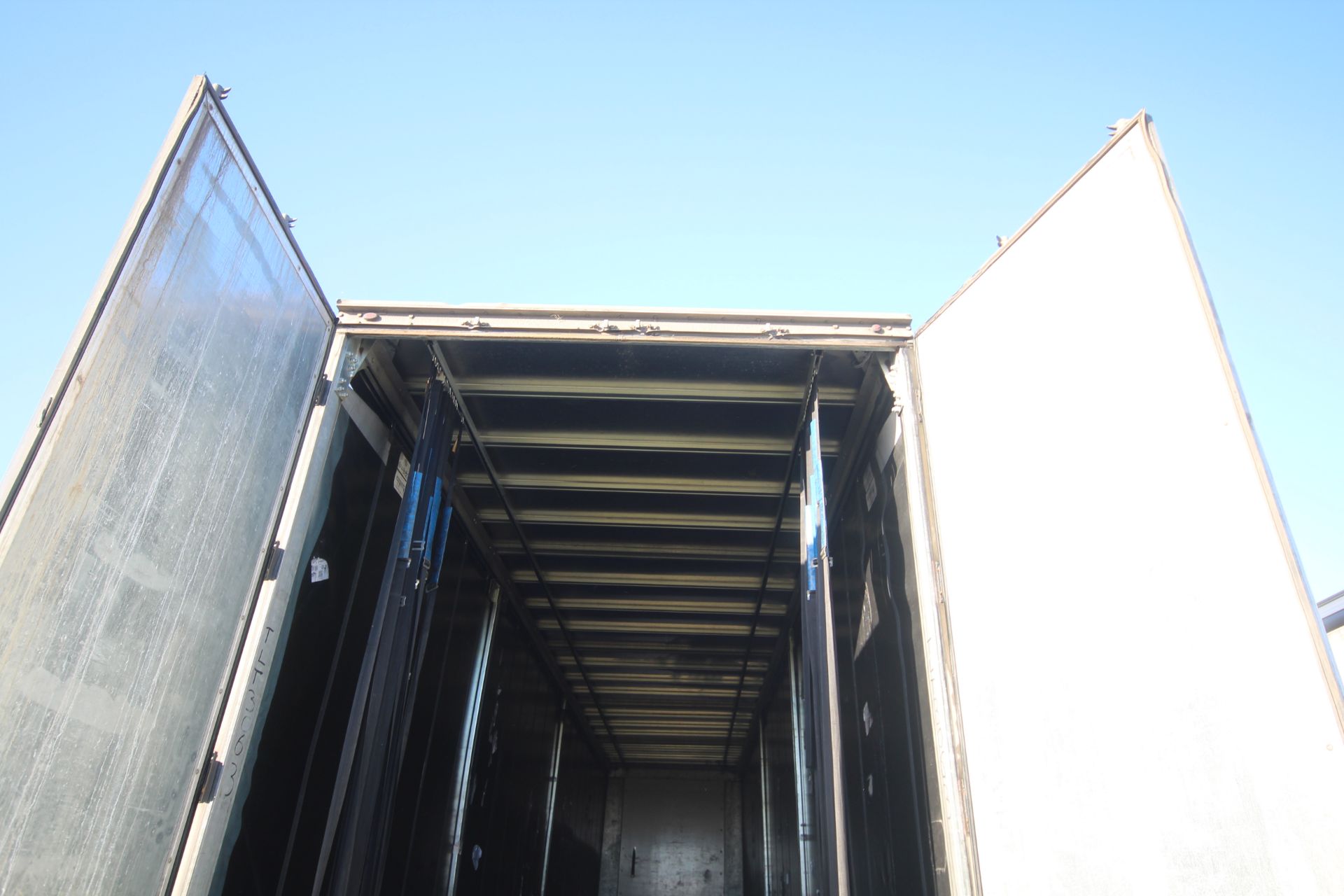 Montracon 39T 13.6m tri-axle curtain-side trailer. Registration C380871. 2014. MOT until 30/04/2024. - Image 64 of 89