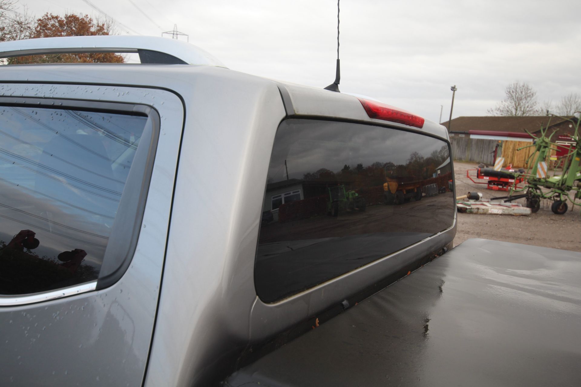 Nissan Navara NP300 Tecna auto double-cab pick-up. Registration BJ67 LXL. Date of first registration - Image 18 of 78