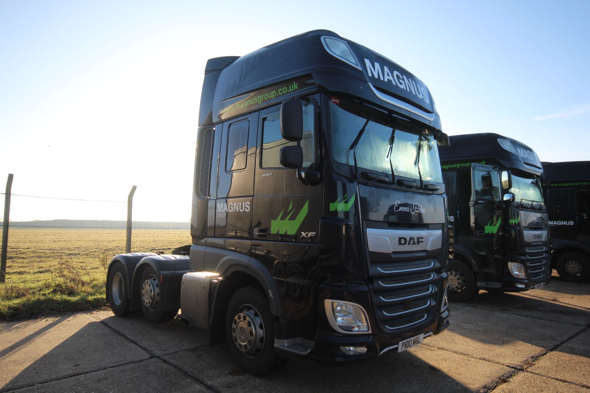 DAF XF 480 FTG 6X2 Euro 6D auto mid-lift and steer 44T unit. Registration P100 MGL. Date of first - Image 4 of 122