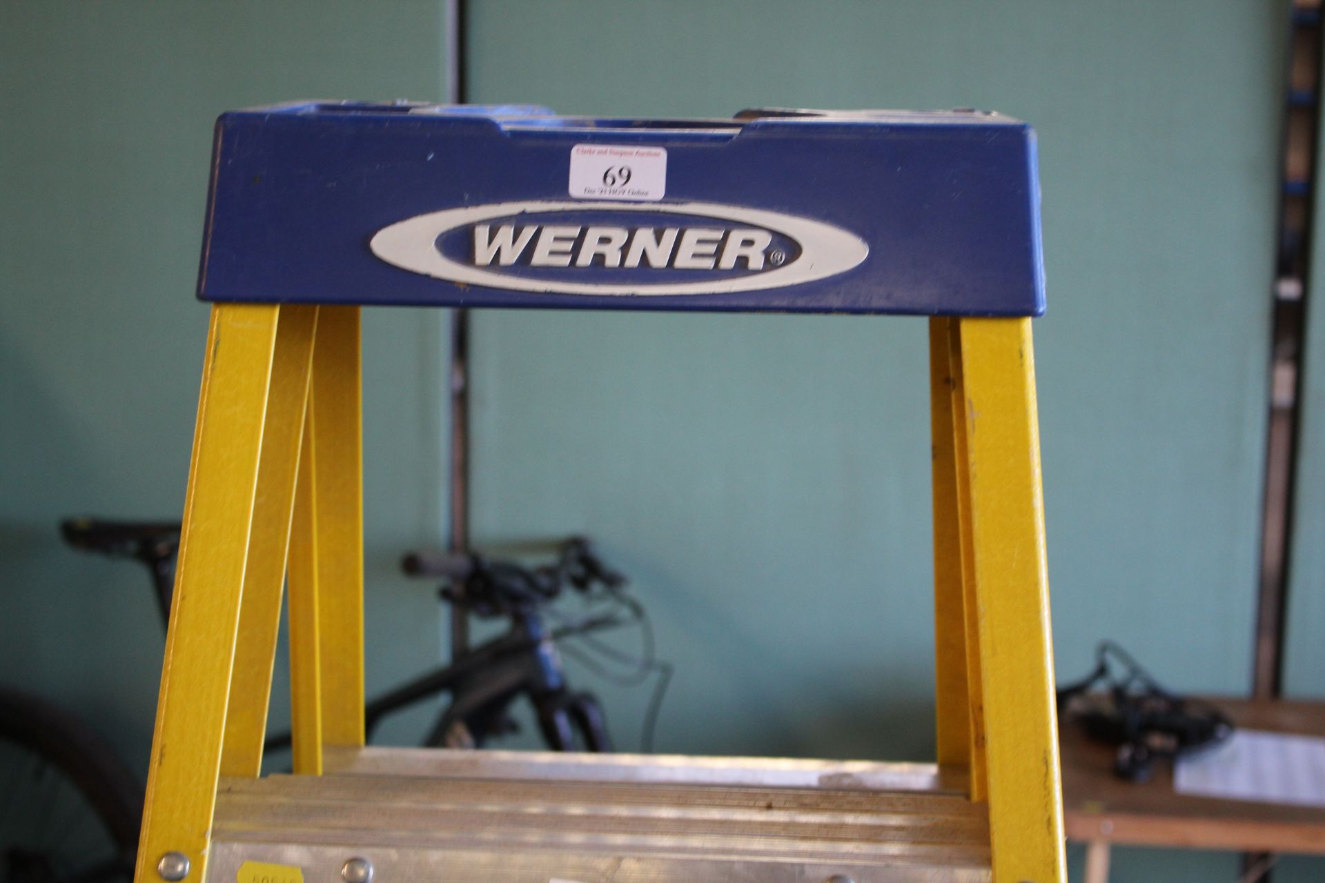 Werner fibreglass stepladder. V CAMPSEA ASHE - Image 2 of 6