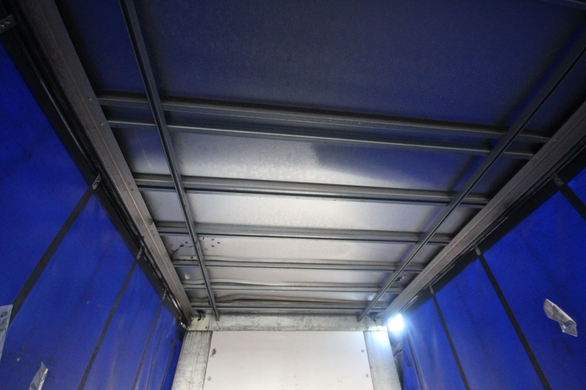 Montracon 39T 13.6m tri-axle curtain-side trailer. Registration C351371. 2013. MOT until 31/05/2024. - Image 70 of 87