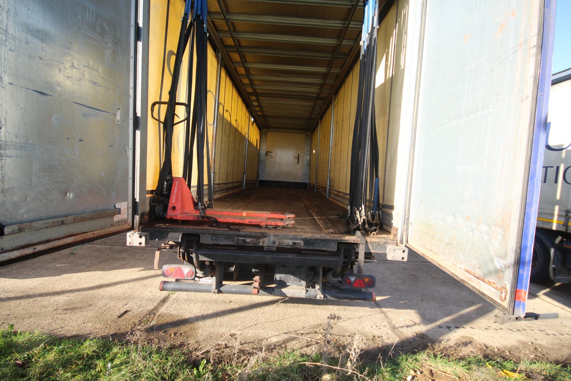 Montracon 33T 10.6m twin axle urban curtain-side trailer. Registration C353989. 2014. MOT unit 31/ - Image 64 of 89