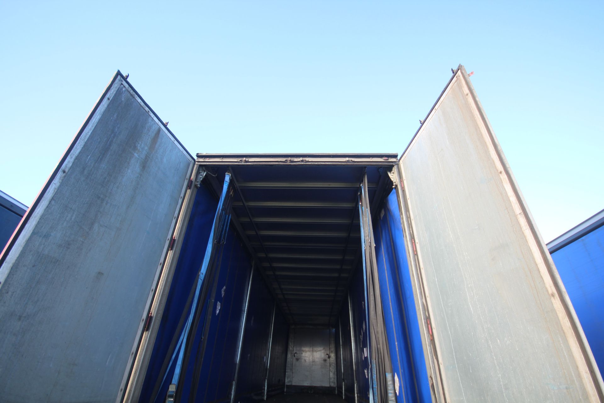 Montracon 39T 13.6m tri-axle curtain-side trailer. Registration C351371. 2013. MOT until 31/05/2024. - Image 55 of 87