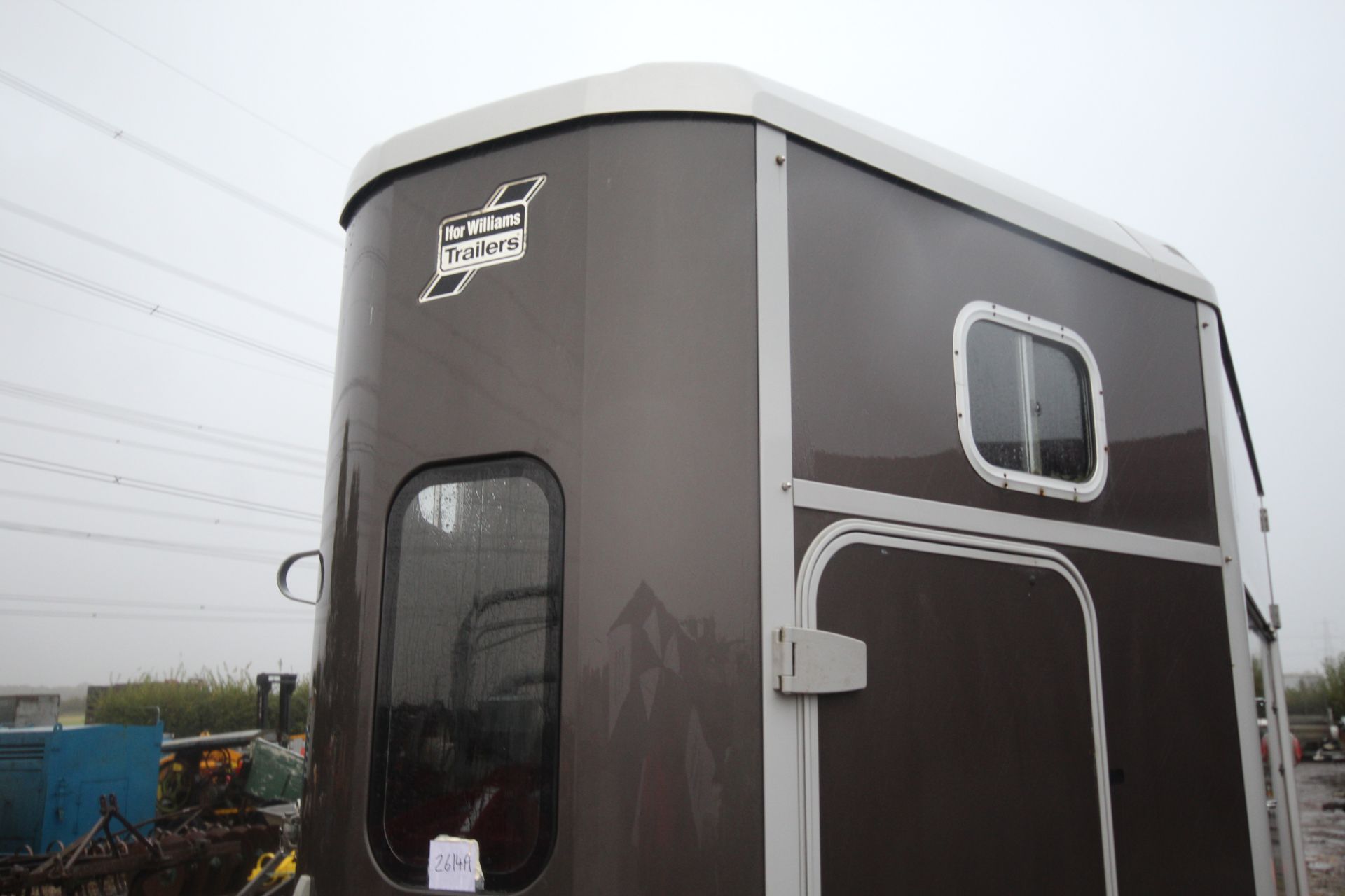 Ifor Williams HB511 twin axle horsebox. To take two 16hh horses. Owned from new and recent main - Image 9 of 29