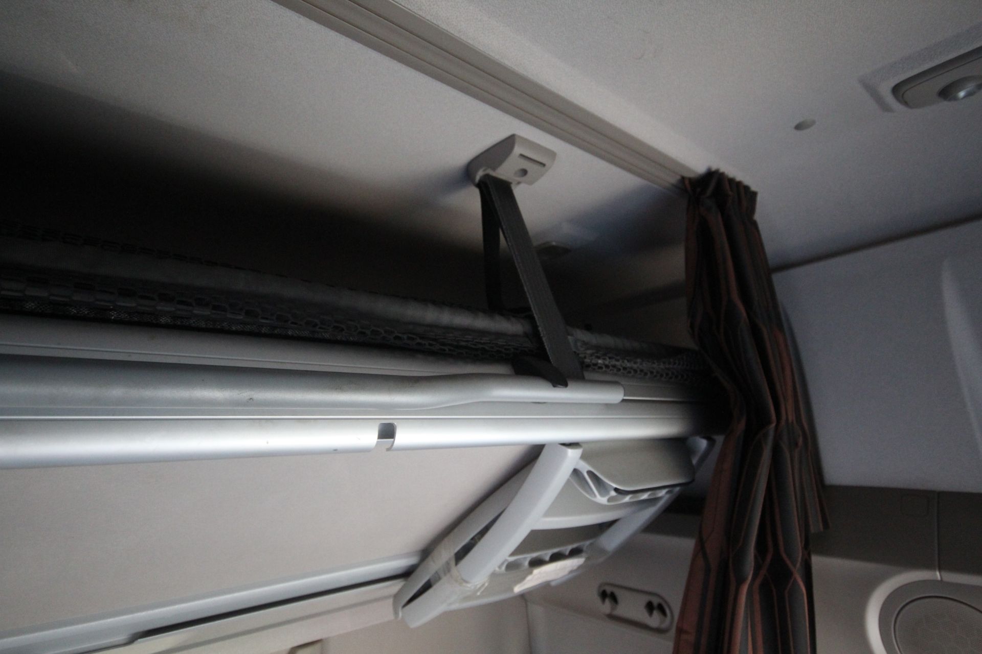 DAF XF 480 FTG 6X2 Euro 6D auto mid-lift and steer 44T unit. Registration P31 MGL. Date of first - Image 96 of 122