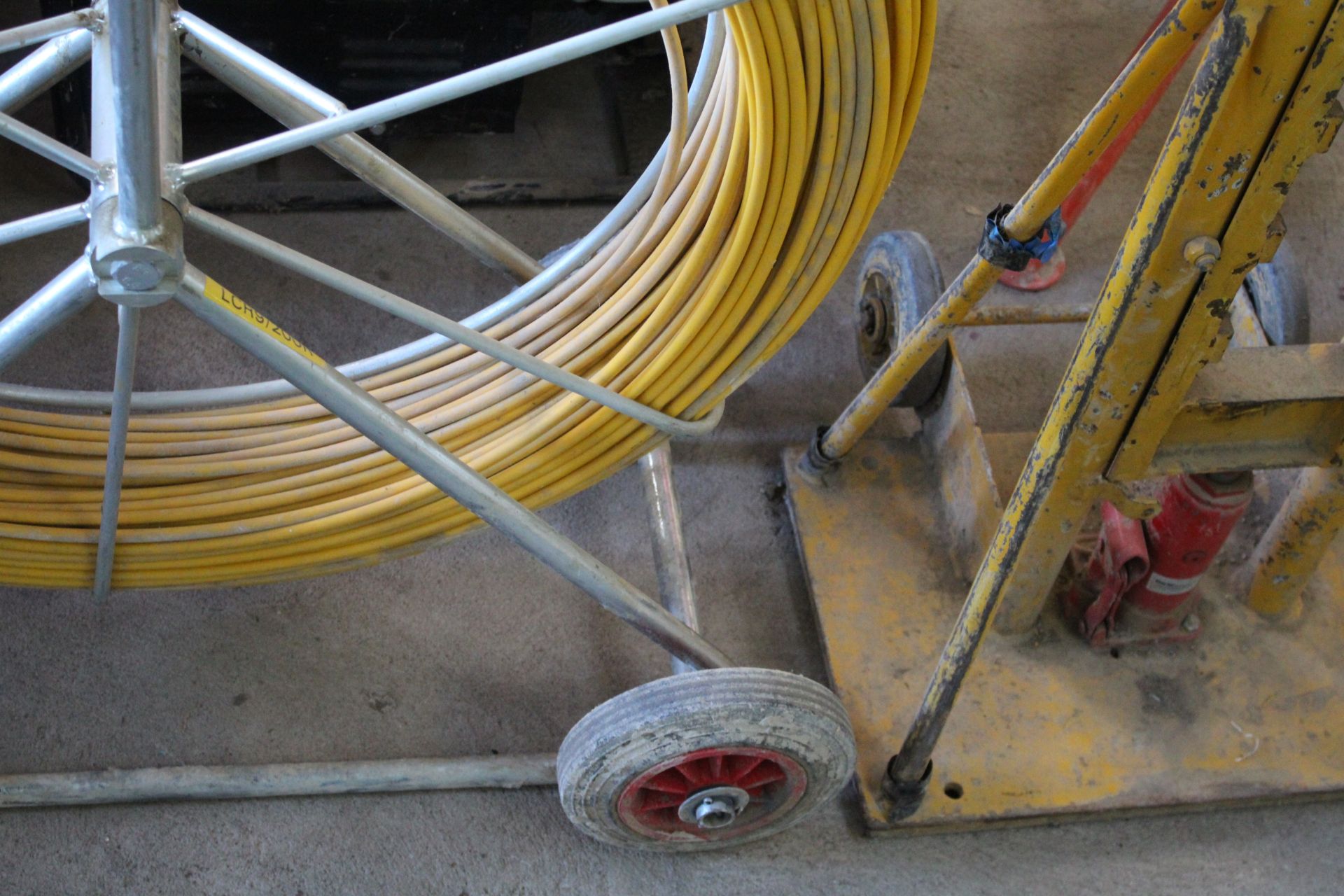 Cobra large threading reel. V CAMPSEA ASHE - Image 4 of 5