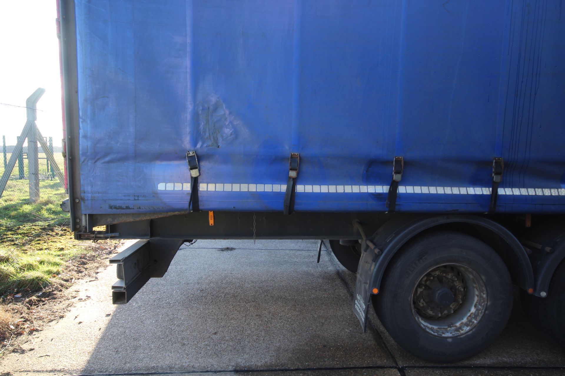 Montracon 39T 13.6m tri-axle curtain-side trailer. Registration C351364. 2013. MOT until 31/01/2024. - Image 38 of 88
