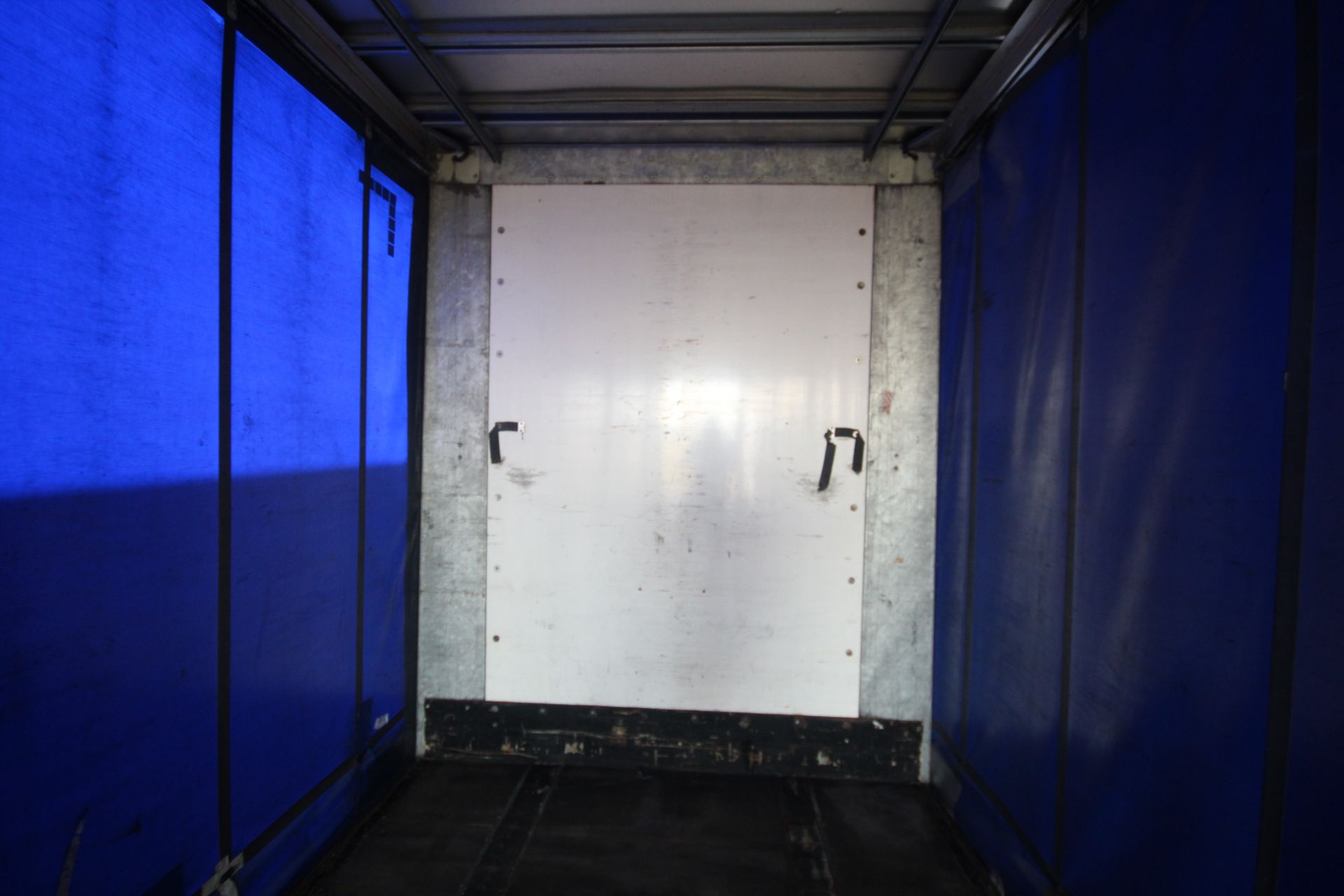 Montracon 39T 13.6m tri-axle curtain-side trailer. Registration C351362. 2013. MOT until 29/02/2024. - Image 70 of 88