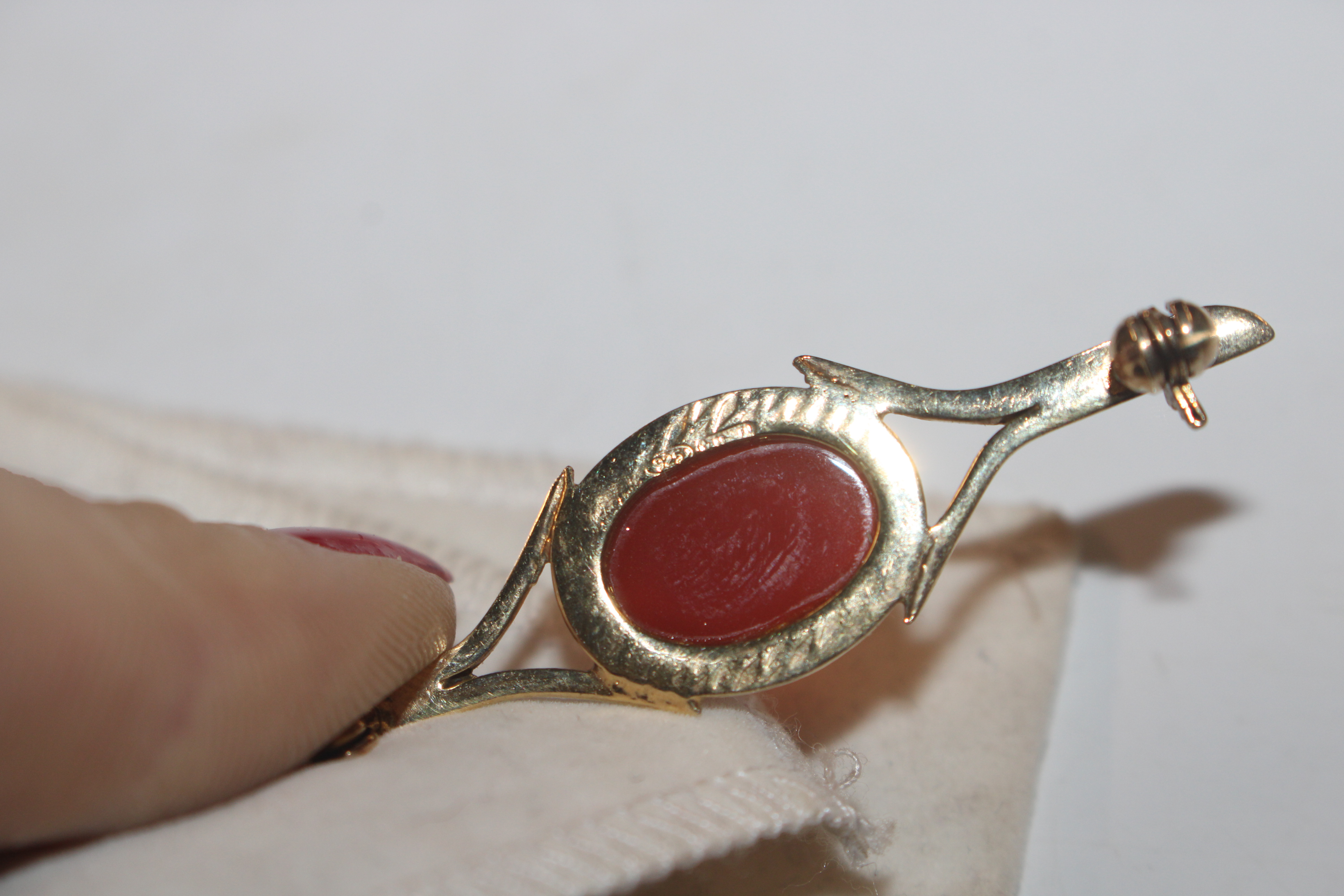 A Hallmarked Sterling silver gilt and carnelian ba - Image 4 of 4