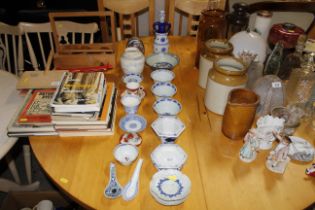 Various Chinese porcelain etc