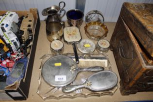 A quantity of various dressing table ware, plated