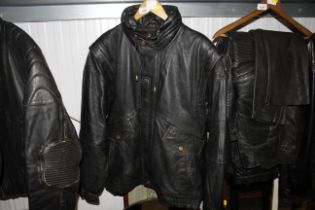 Trekway of London leather jacket size Large