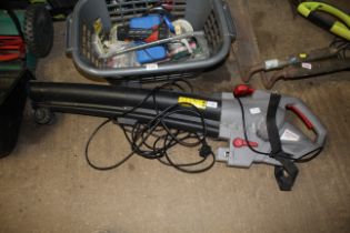 An electric Eckman blower/vac