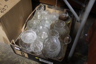 A box of miscellaneous glass dishes etc.