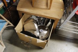 A box of miscellaneous kitchenalia