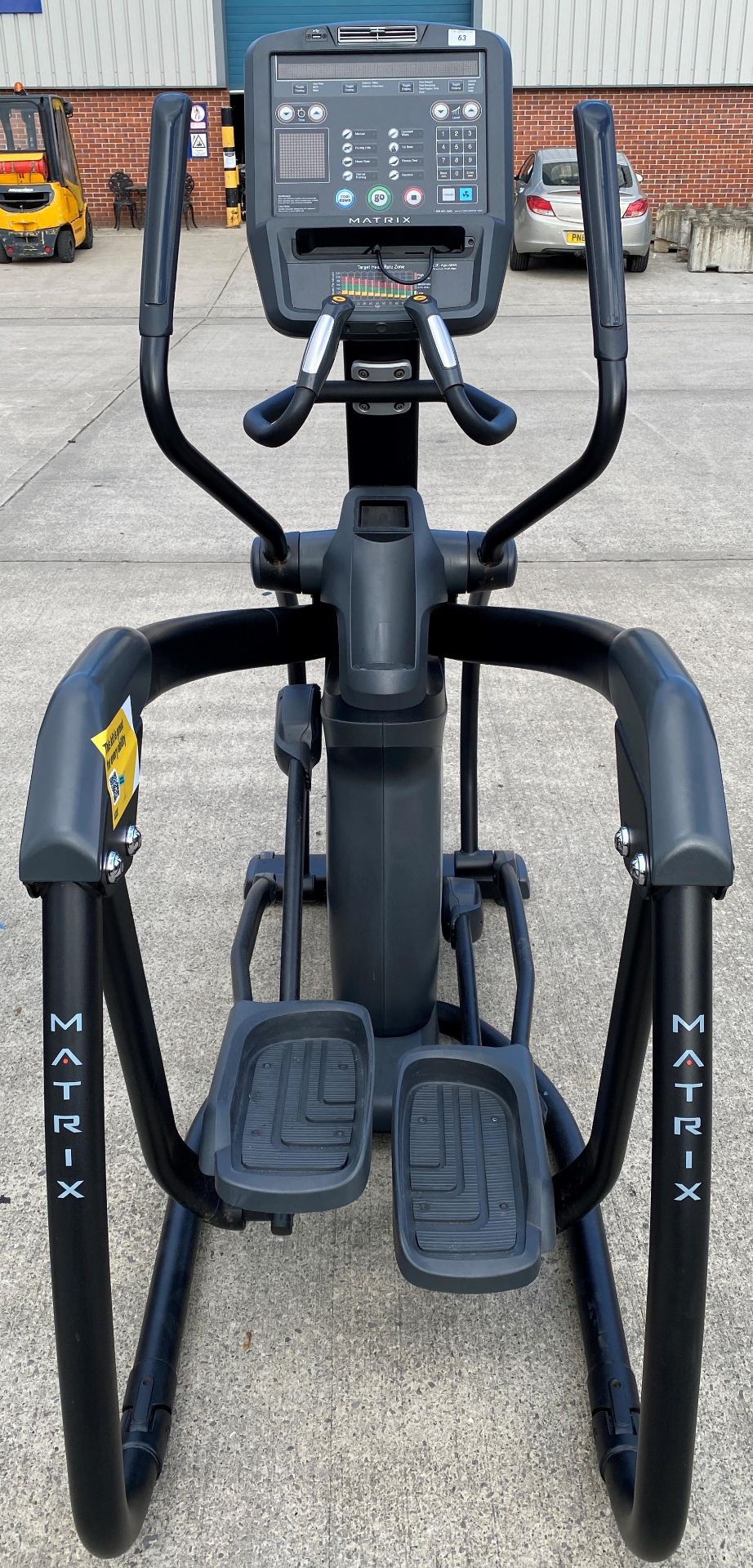 Matrix E5x Elliptical (YOM 2015) (C8) - Image 2 of 8