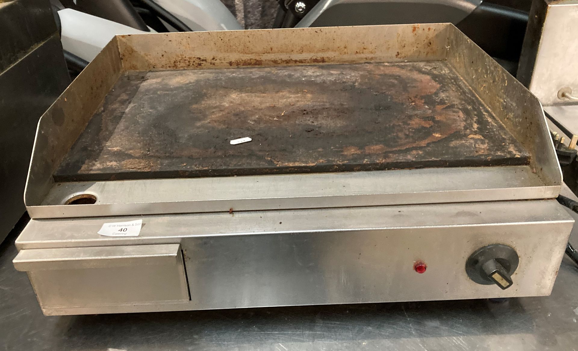 Stainless steel commercial hot plate 240V Further Information *** Please note: This