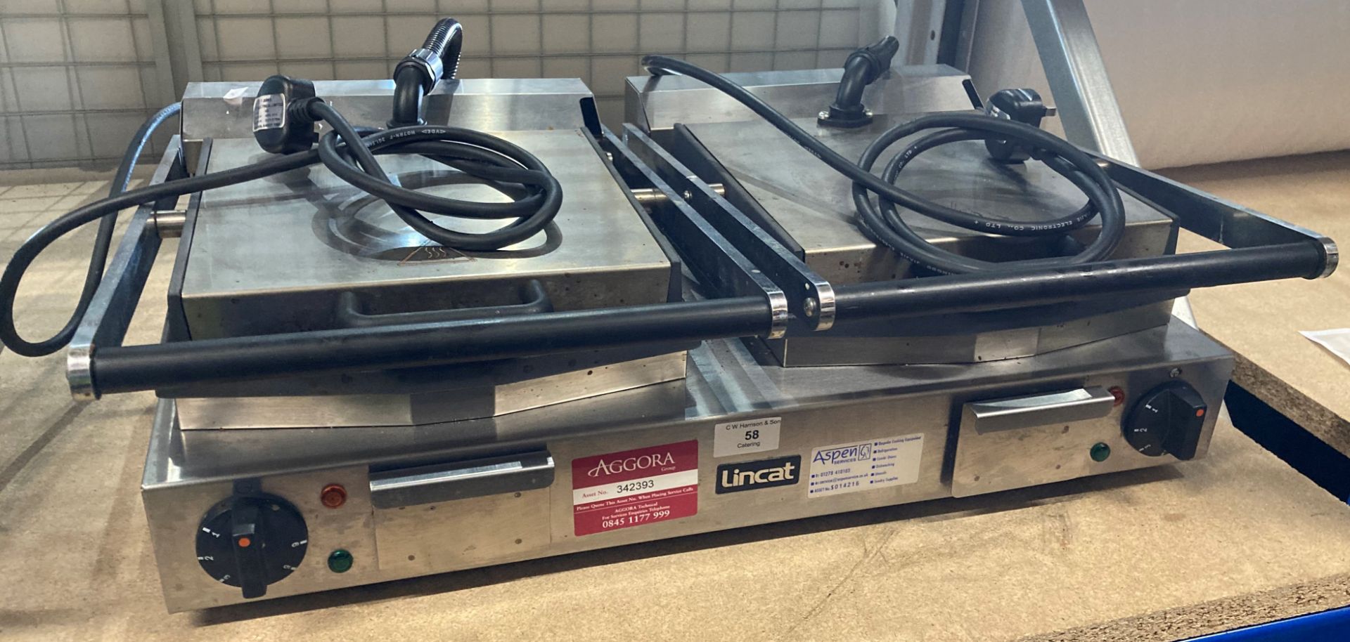 Lincat stainless steel counter top twin griddle press Further Information *** Please