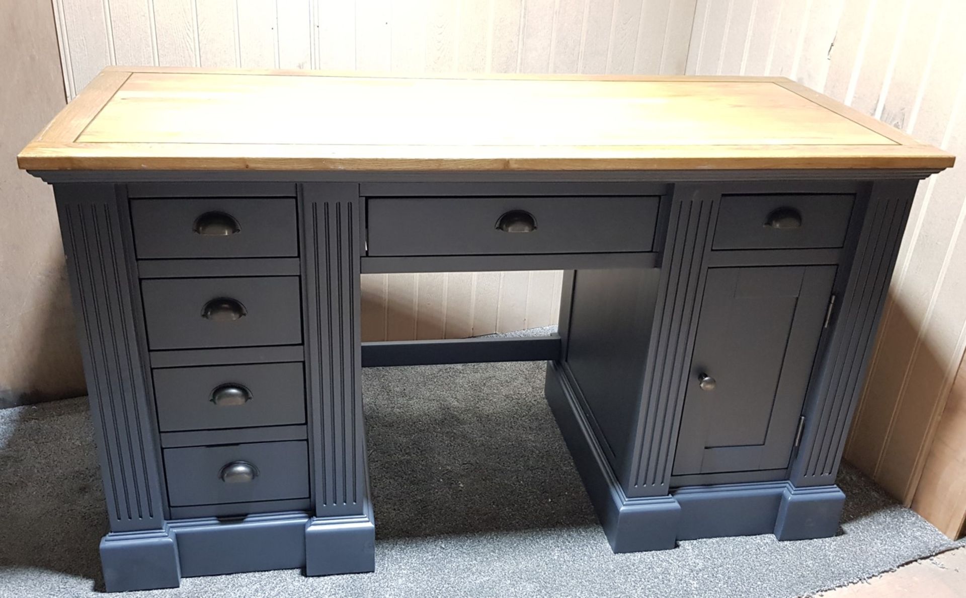 Highgate Rustic Solid Oak And Painted Desk. Dimensions: (H82x W145x D60cm). (Unused, Ex Display). - Image 5 of 25