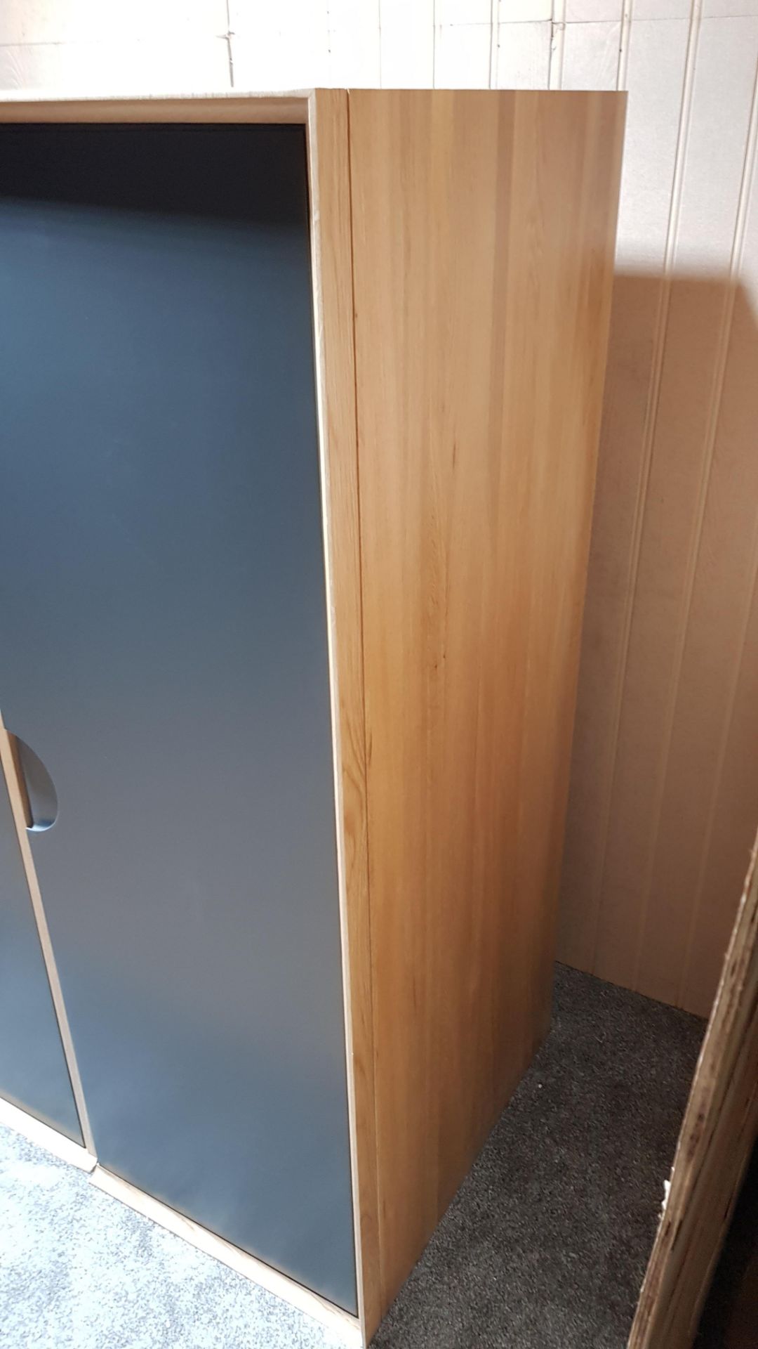 Spot Natural Oak And Painted Triple Wardrobe. Dimensions: (H145x W150x D64cm). (Unused, Ex Display). - Image 8 of 23