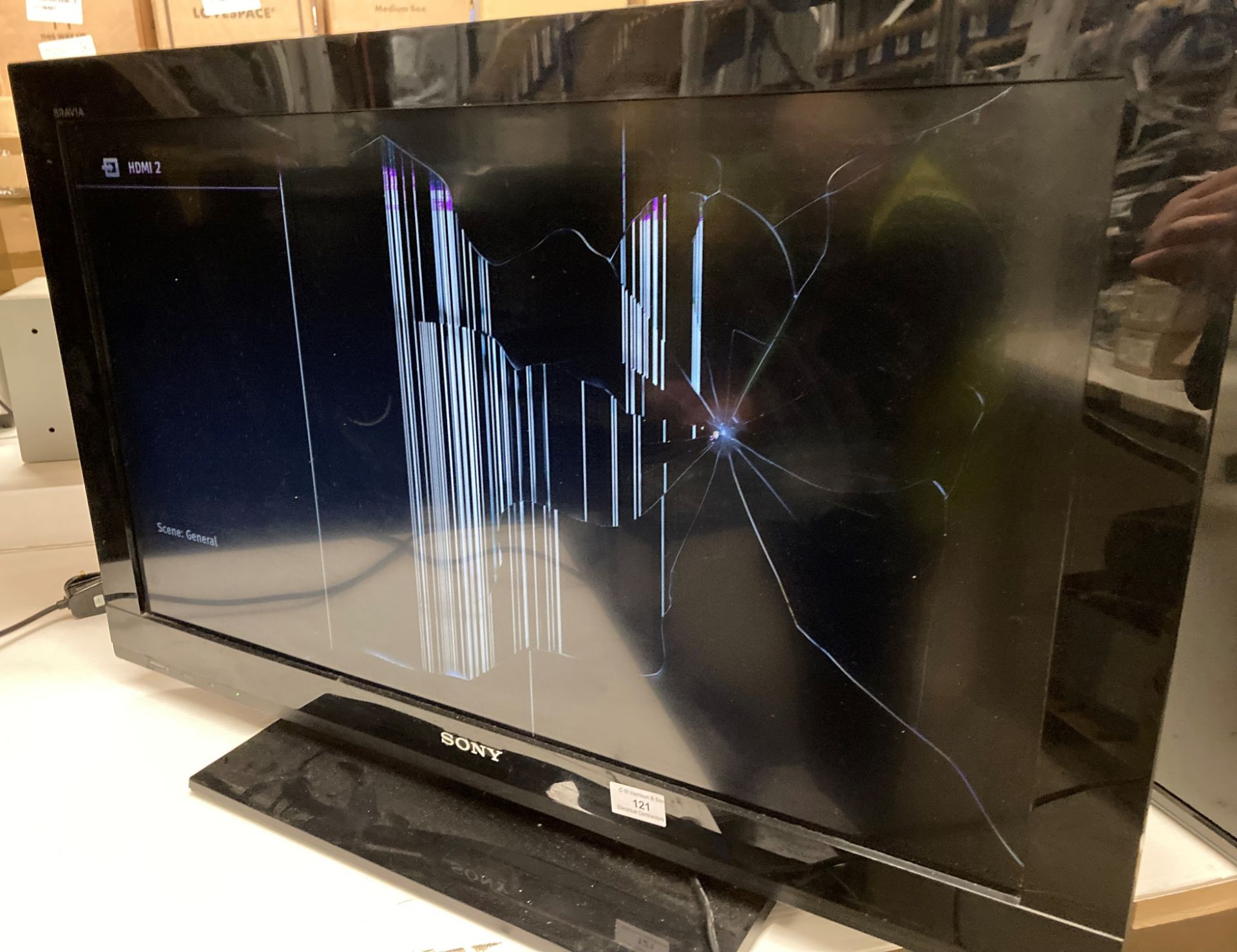 Sony 32 inch LCD complete with power lead - no remote (screen damaged and failed PAT test)