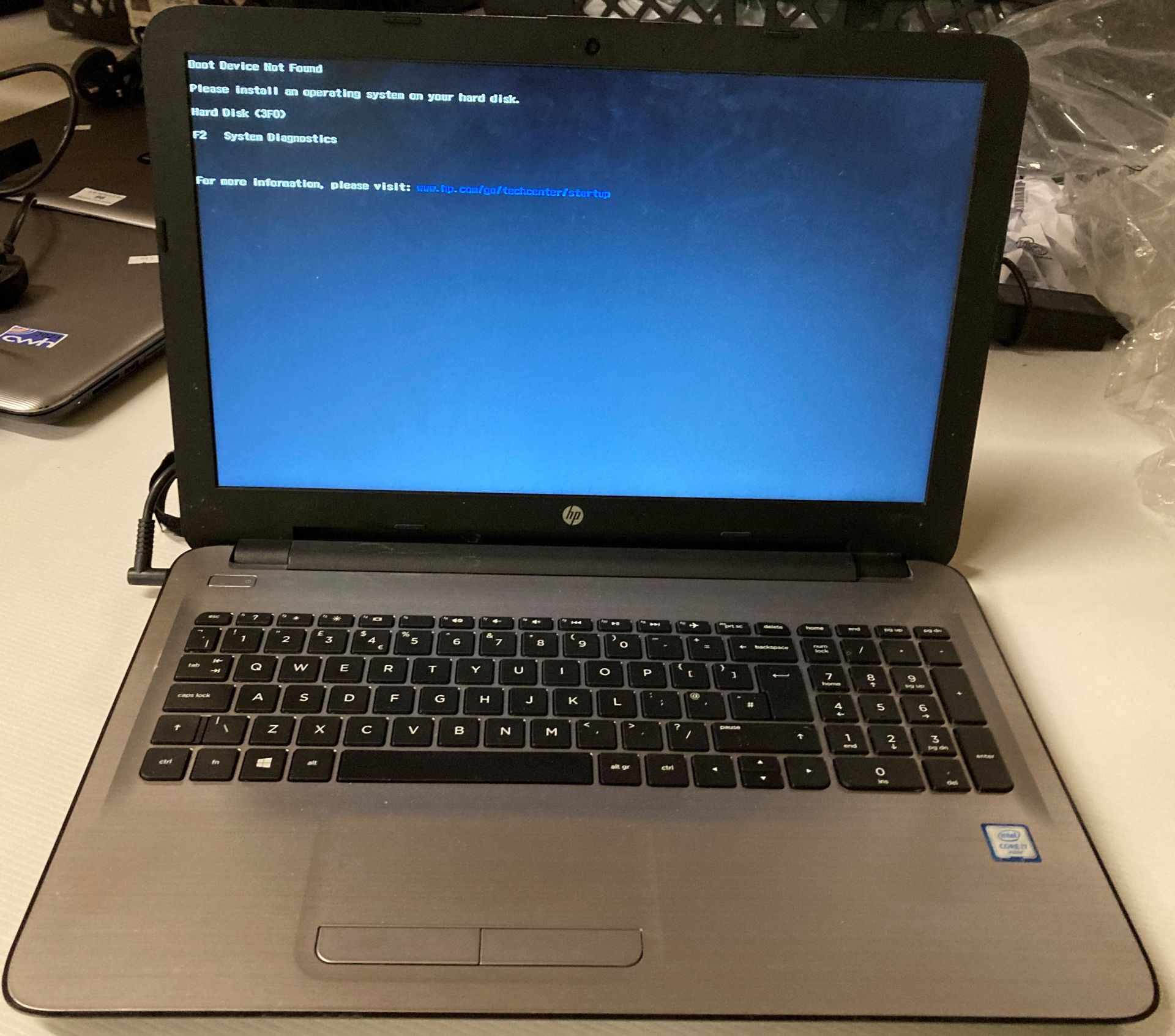 HP G5 Notebook laptop 17-6500U 8GB RAM, - Image 2 of 2