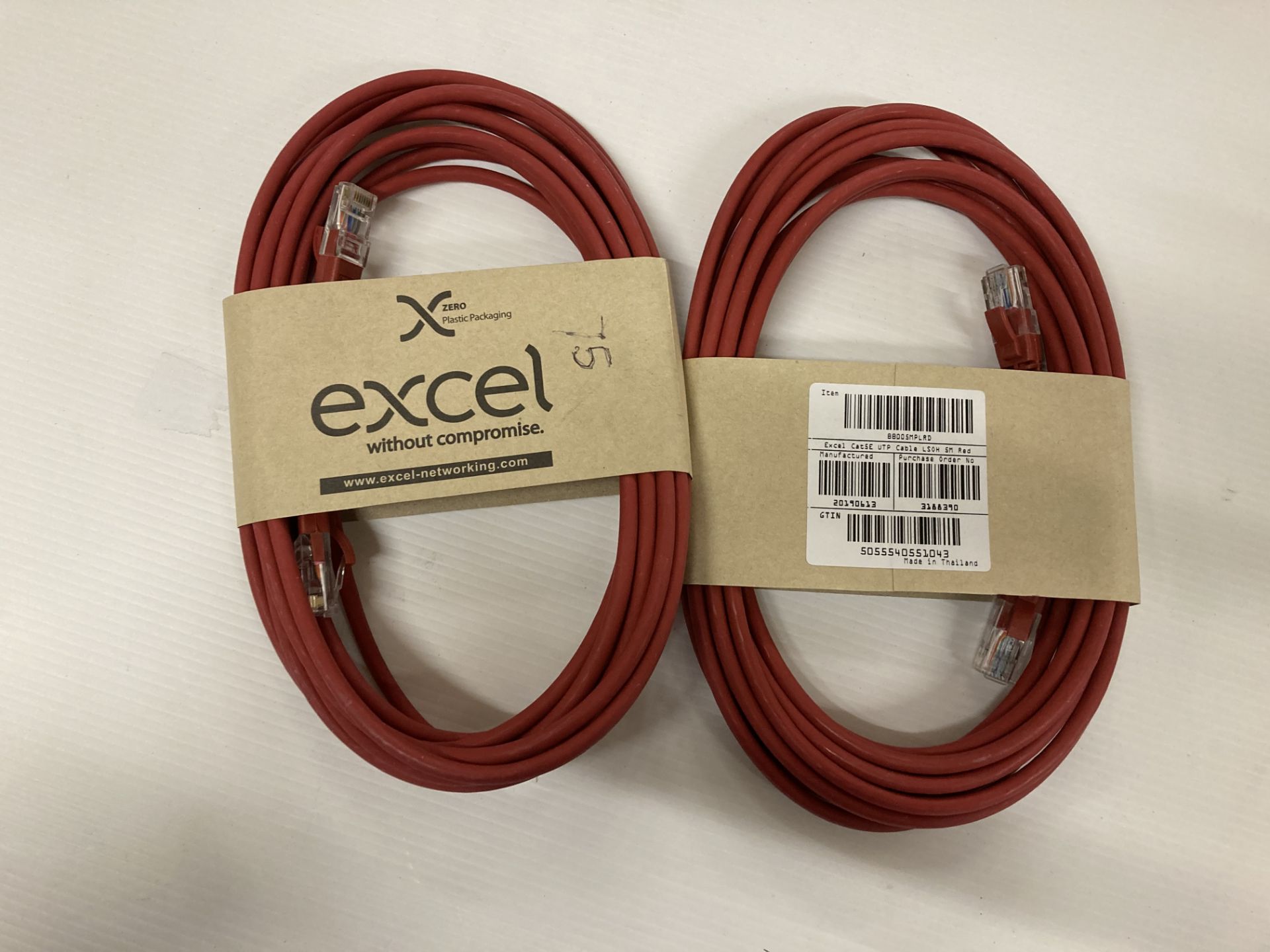 75 x Excel Cat5E 5 meter UTP cables LSOH in red (Saleroom location: G05 FLOOR)