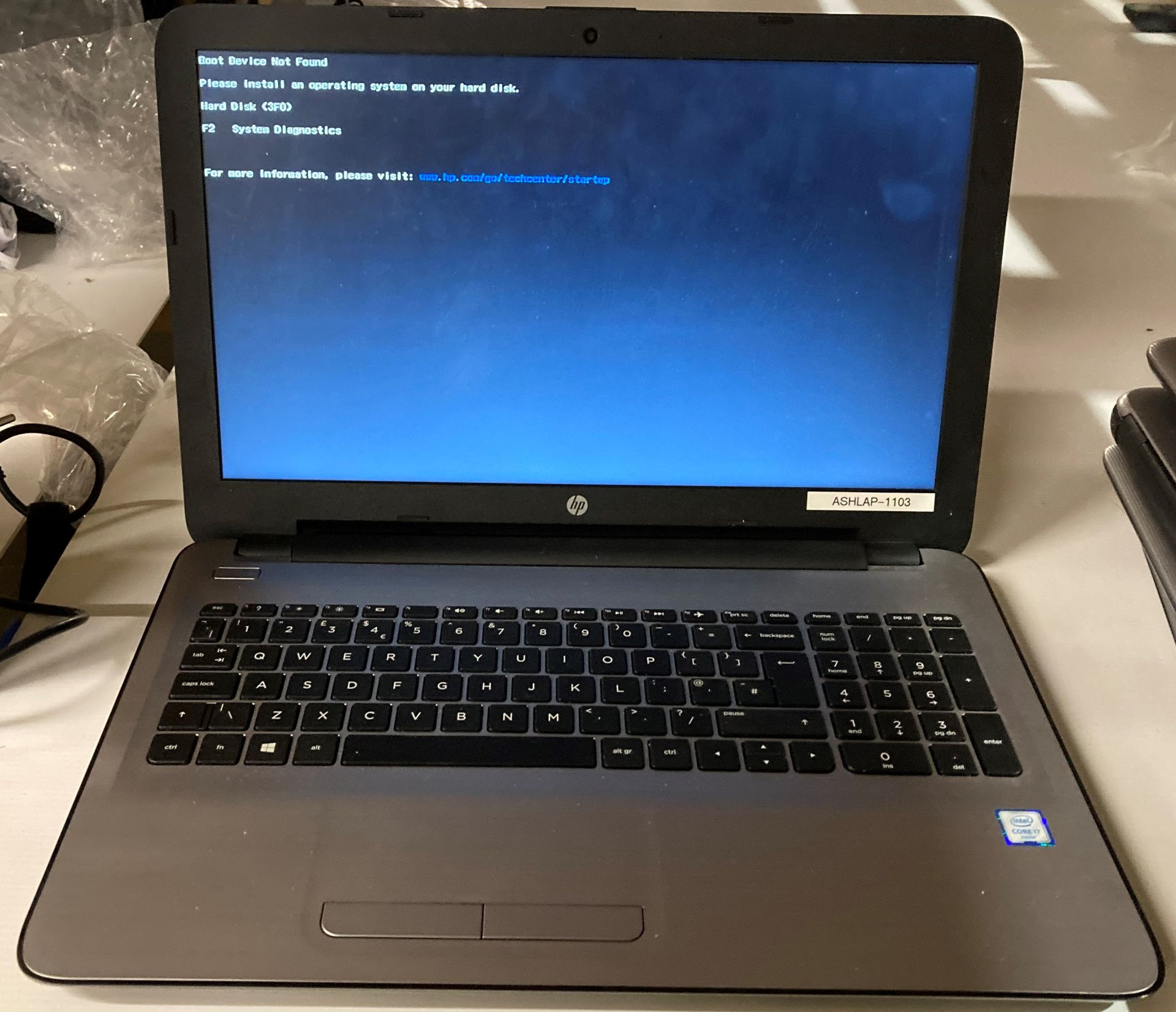 HP G5 Notebook laptop 17-6500U 8GB RAM, - Image 2 of 2