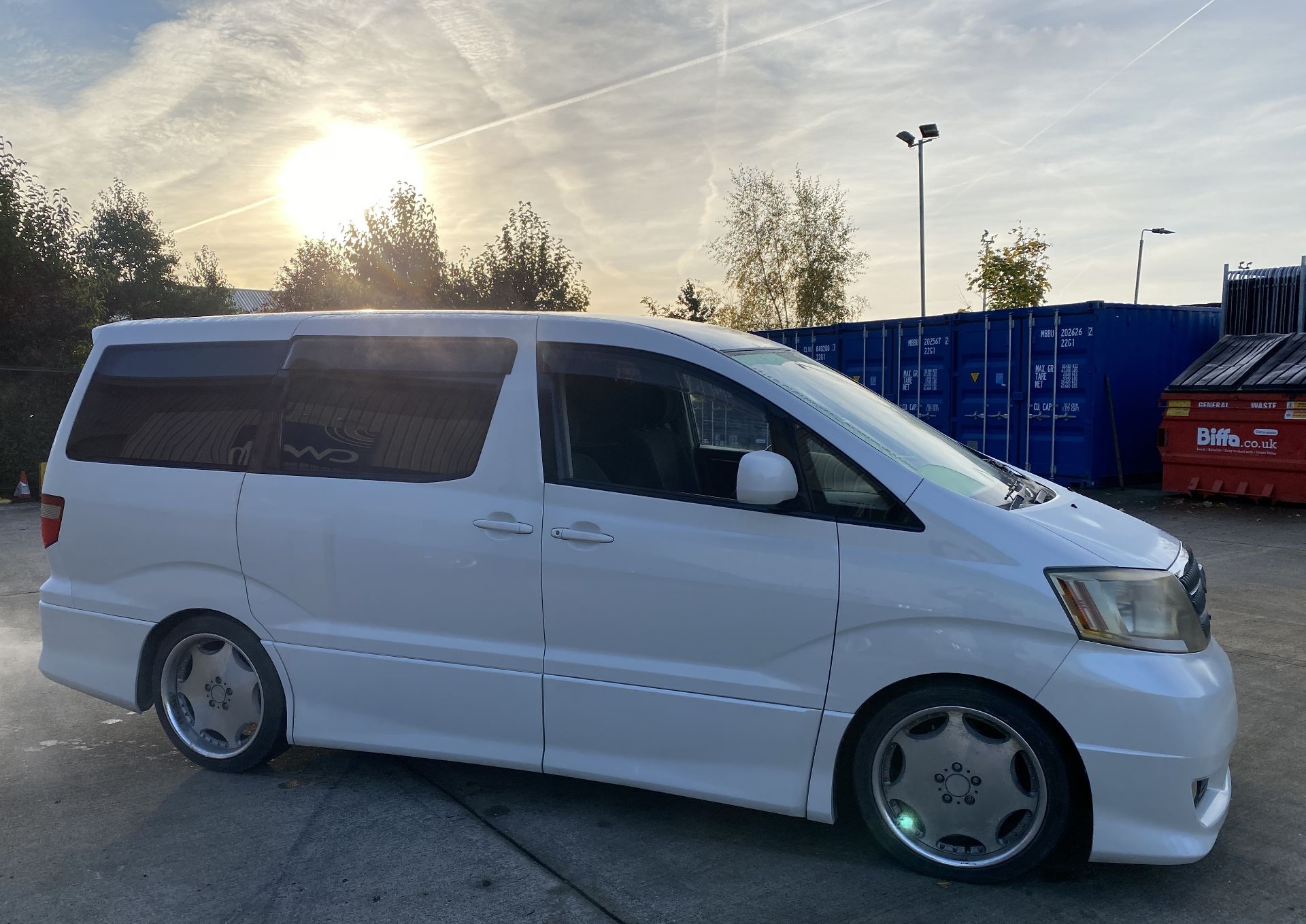 TOYOTA ALPHARD G V6 3. - Image 11 of 22