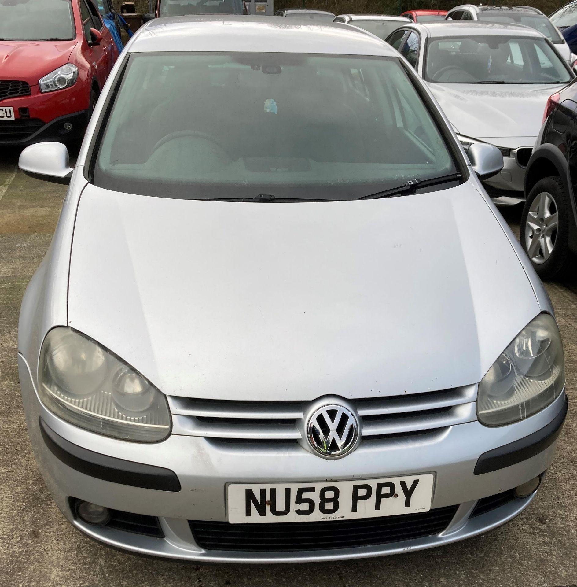 VOLKSWAGEN GOLF MATCH TDi 105 FIVE DOOR HATCHBACK - Diesel - Silver. - Image 3 of 10