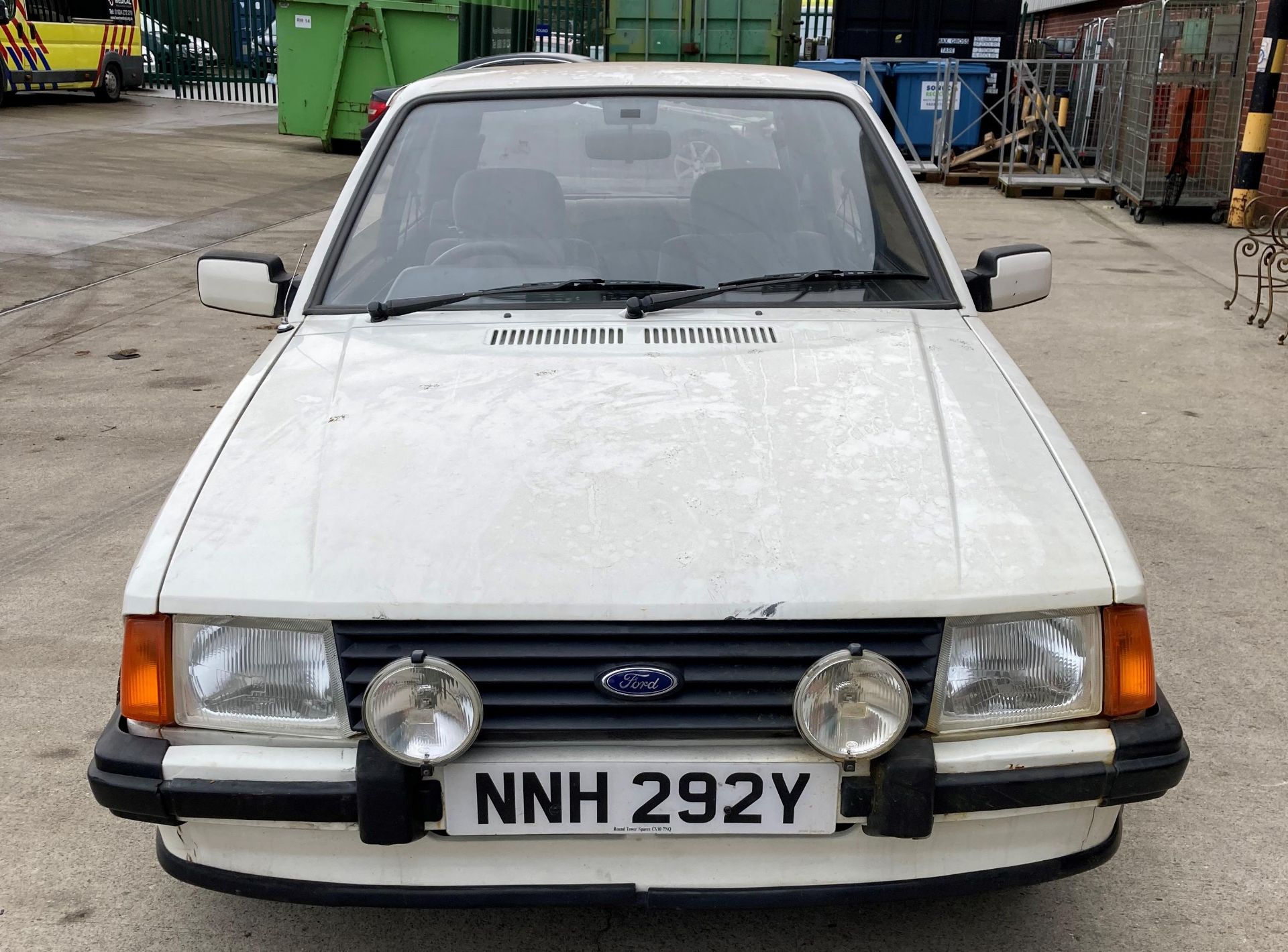 FORD ESCORT 1.6 XR3i THREE DOOR HATCHBACK - Petrol - White.