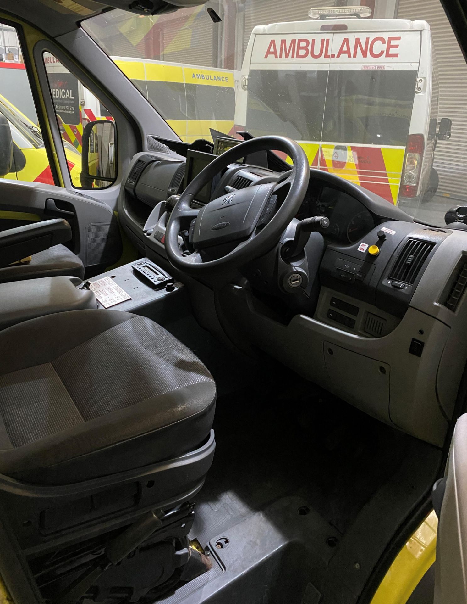 PEUGEOT BOXER 440 L4H3 HDI VAN LIVERIED UP AS AN AMBULANCE - Diesel - Yellow. - Image 7 of 26