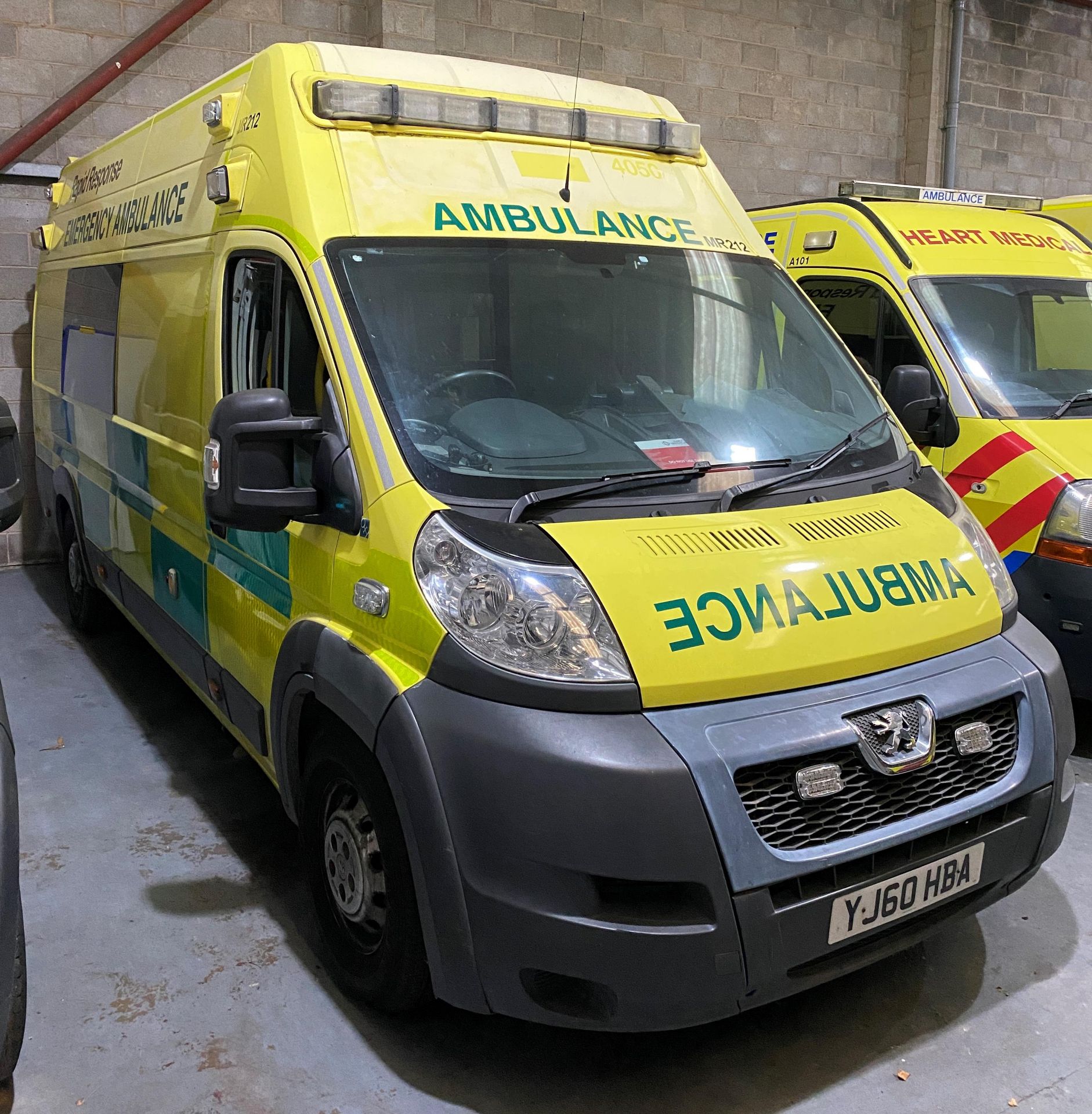 PEUGEOT BOXER 440 L4H3 HDI VAN LIVERIED UP AS AN AMBULANCE - Diesel - Yellow. - Image 2 of 26