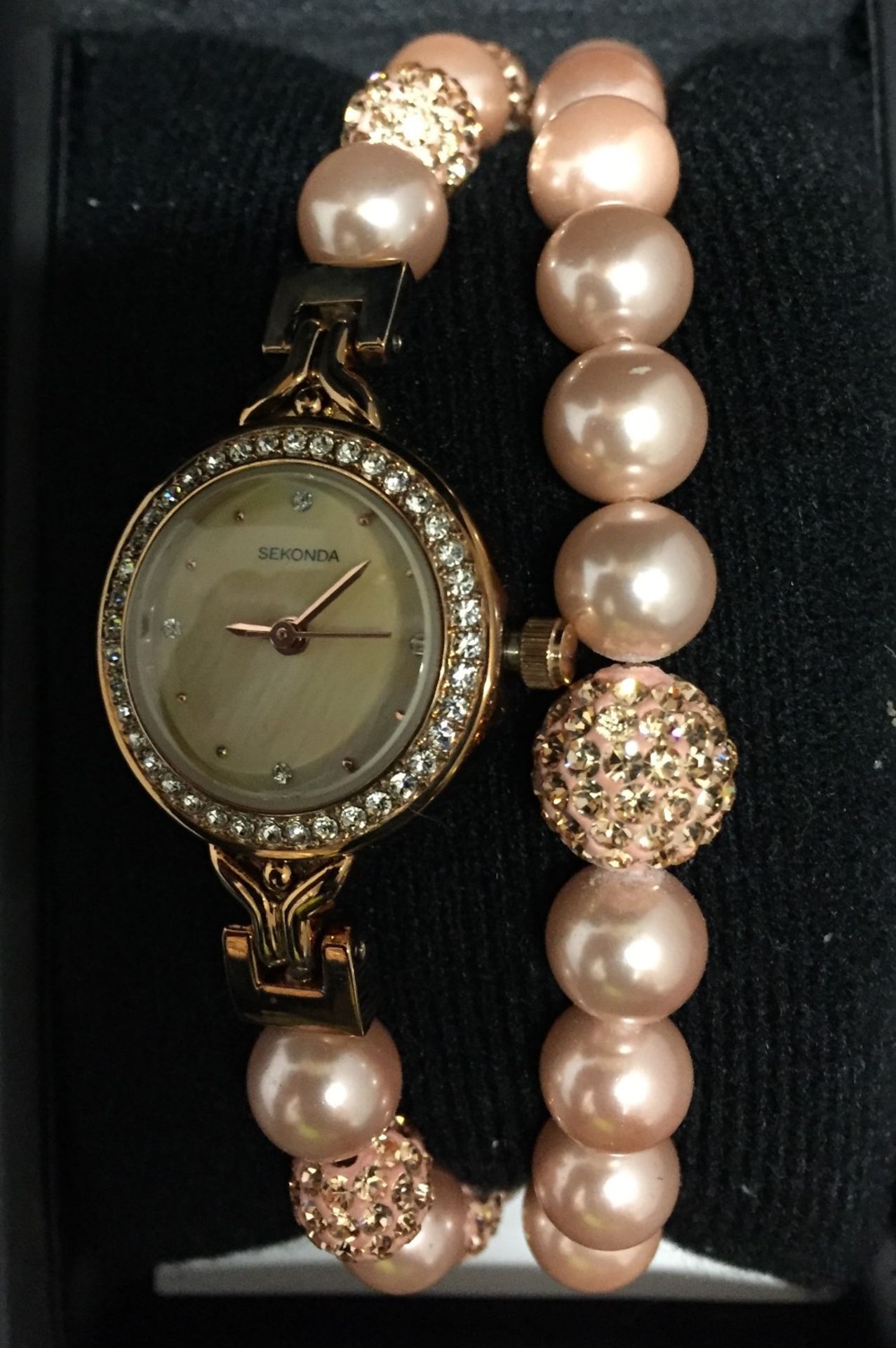 Two ladies Sekonda crystal watch gift sets - one pink and rose gold coloured with bracelet and one - Image 3 of 4