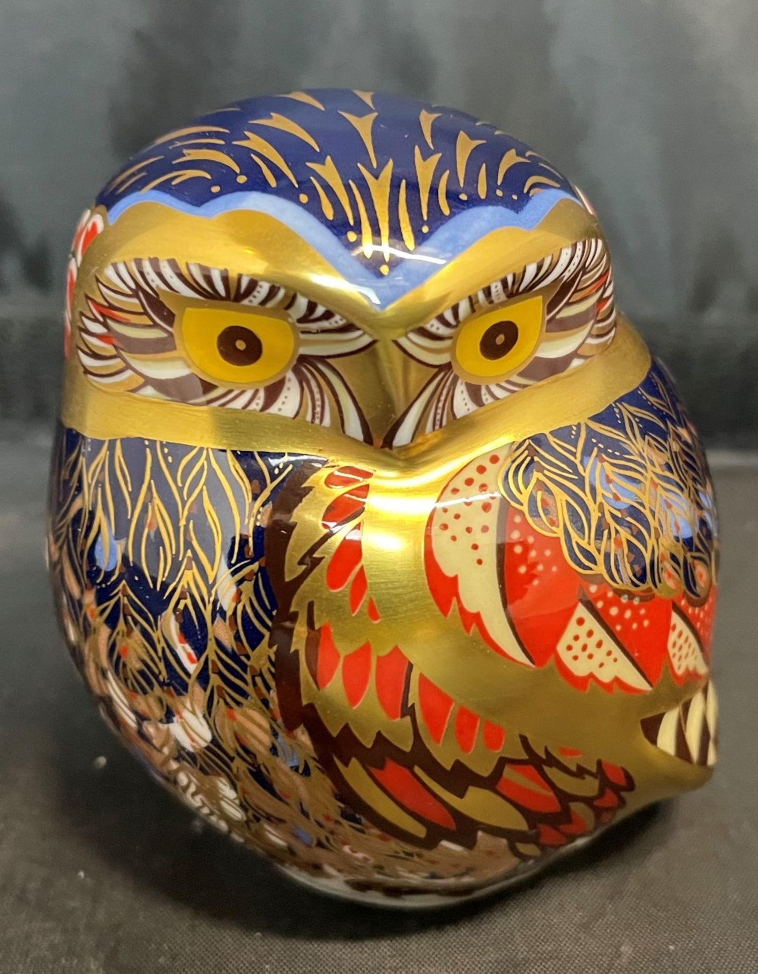 Royal Crown Derby Owl 8cm high (saleroom location Z07)