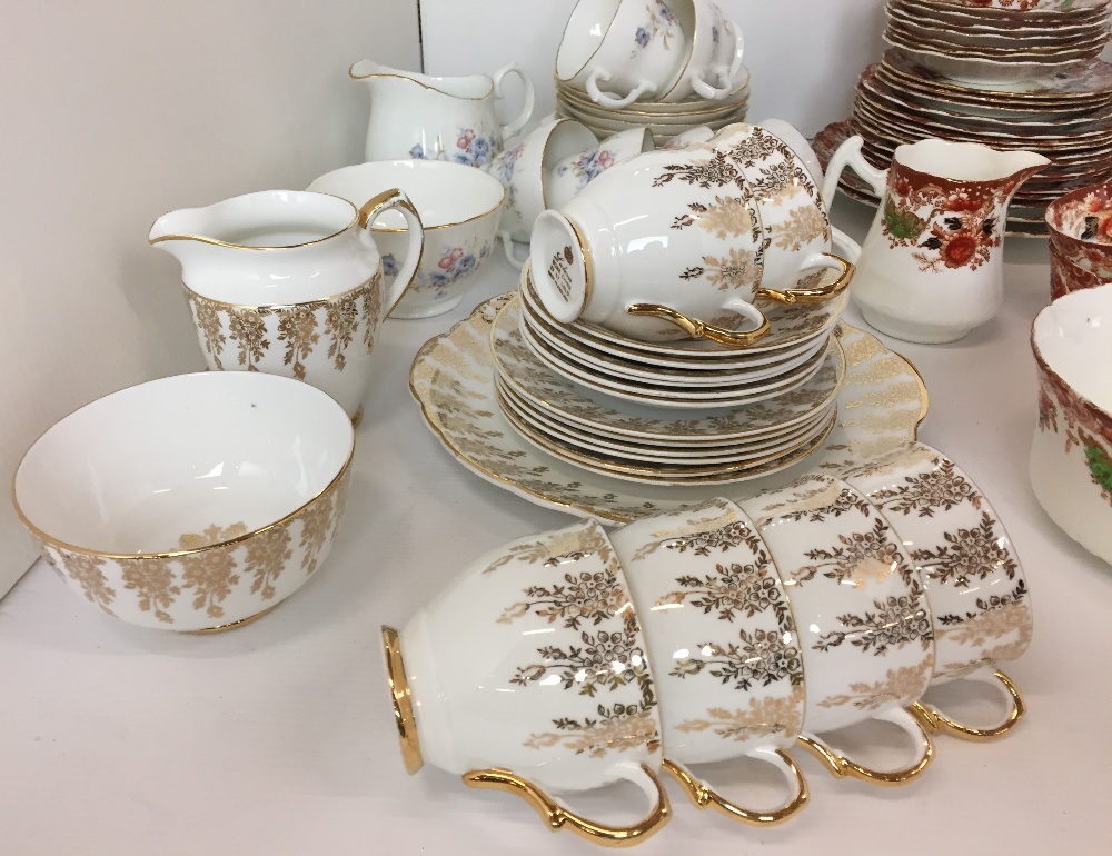 Seventy one items including twenty nine pieces of Wellington China brown floral decorated tea - Image 4 of 5