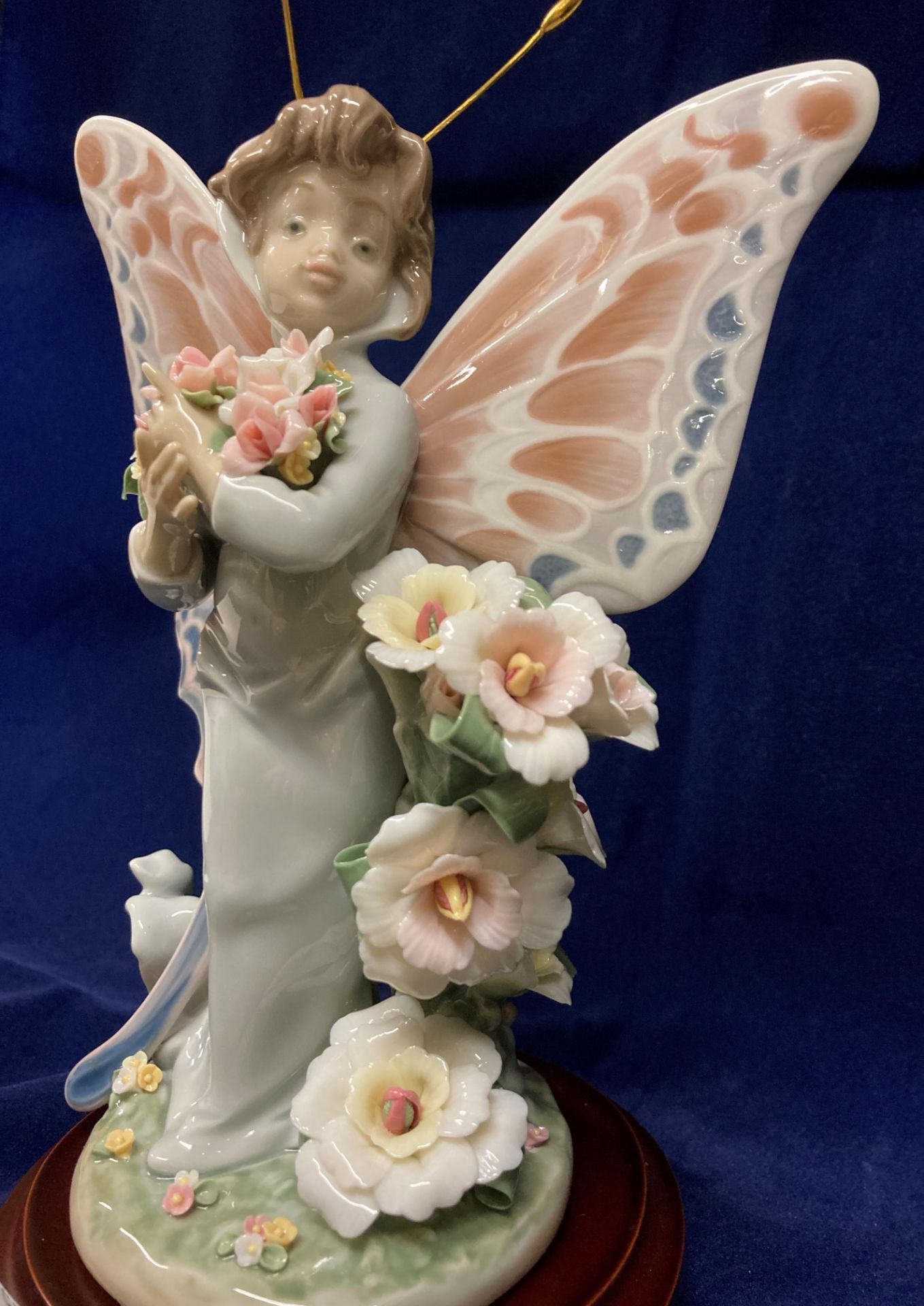 Two Lladro fairy figures with wooden bases and boxes - Floral Admiration and Floral Fantasy - Image 8 of 24