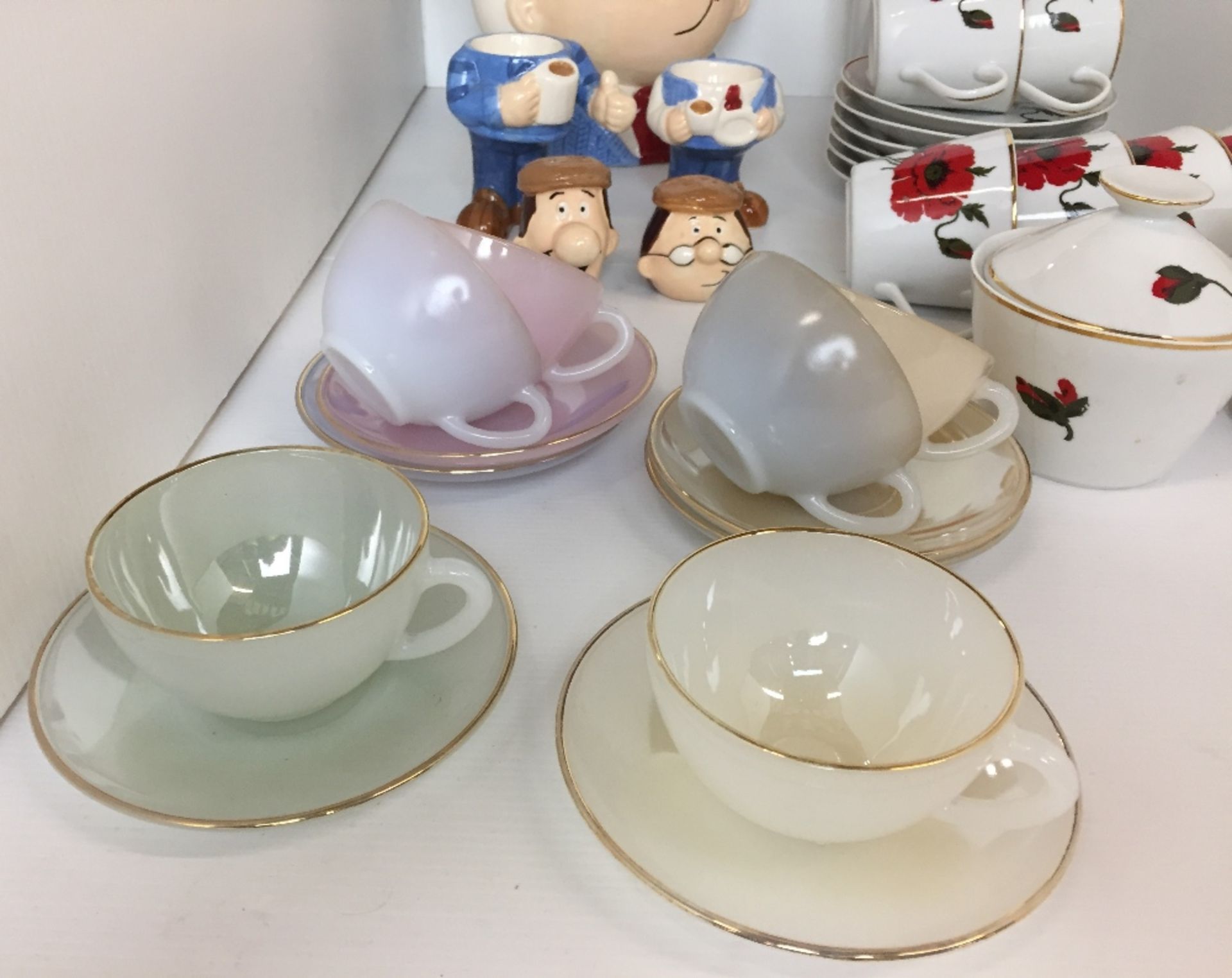 Twenty six items including five pieces of Tetley Tea Man - teapot, two egg cups, salt and pepper, - Image 3 of 3