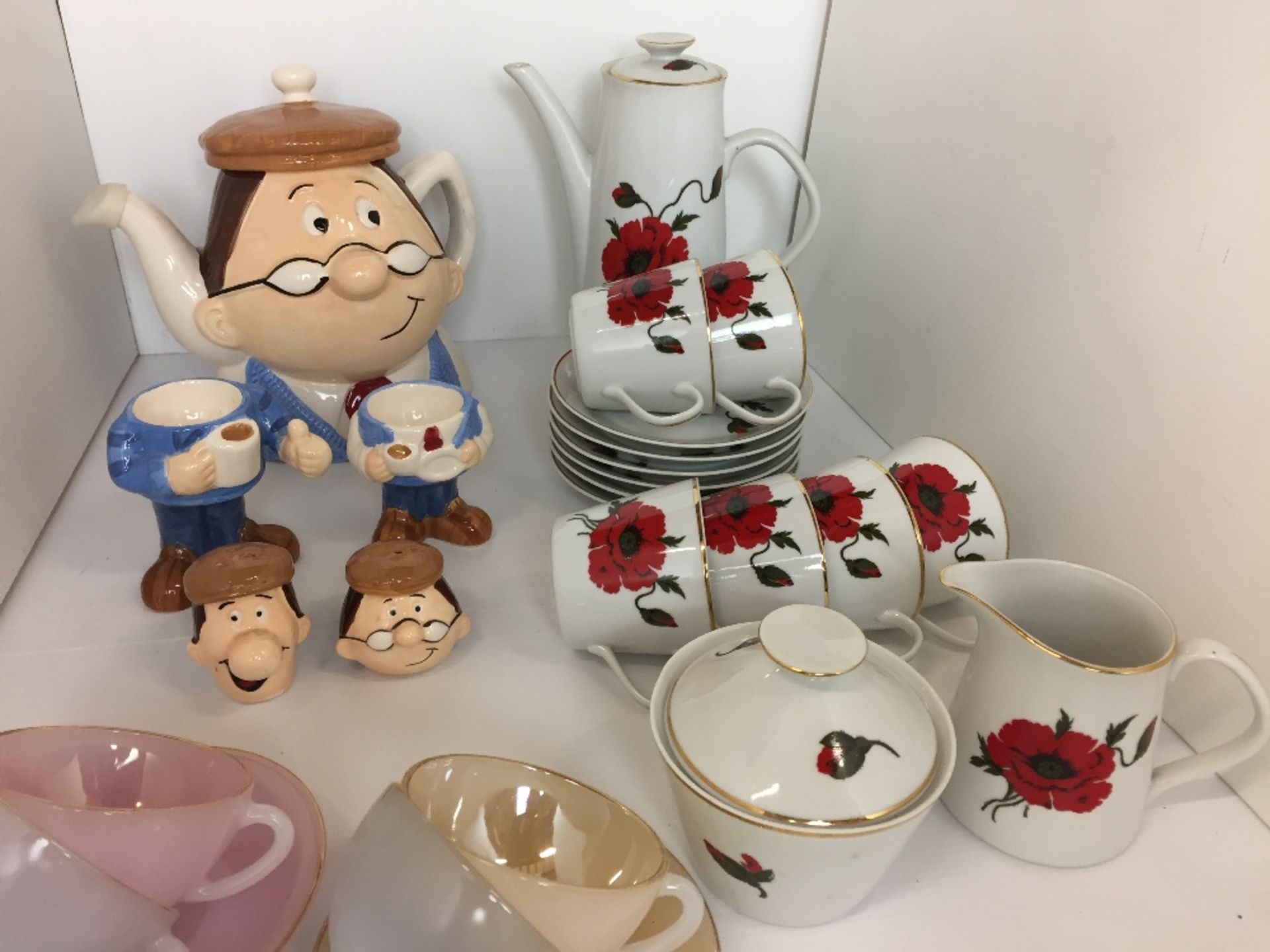 Twenty six items including five pieces of Tetley Tea Man - teapot, two egg cups, salt and pepper, - Image 2 of 3