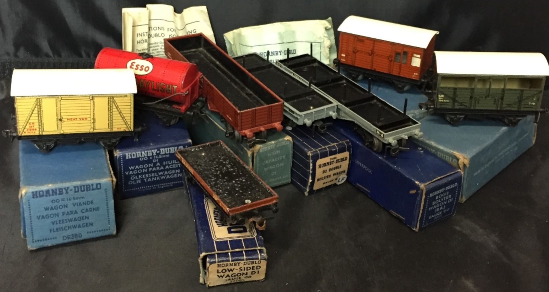 Eight Meccano Hornby-Dublo '00' gauge good wagons/rolling stock all boxed - D1 cattle truck (DR371),