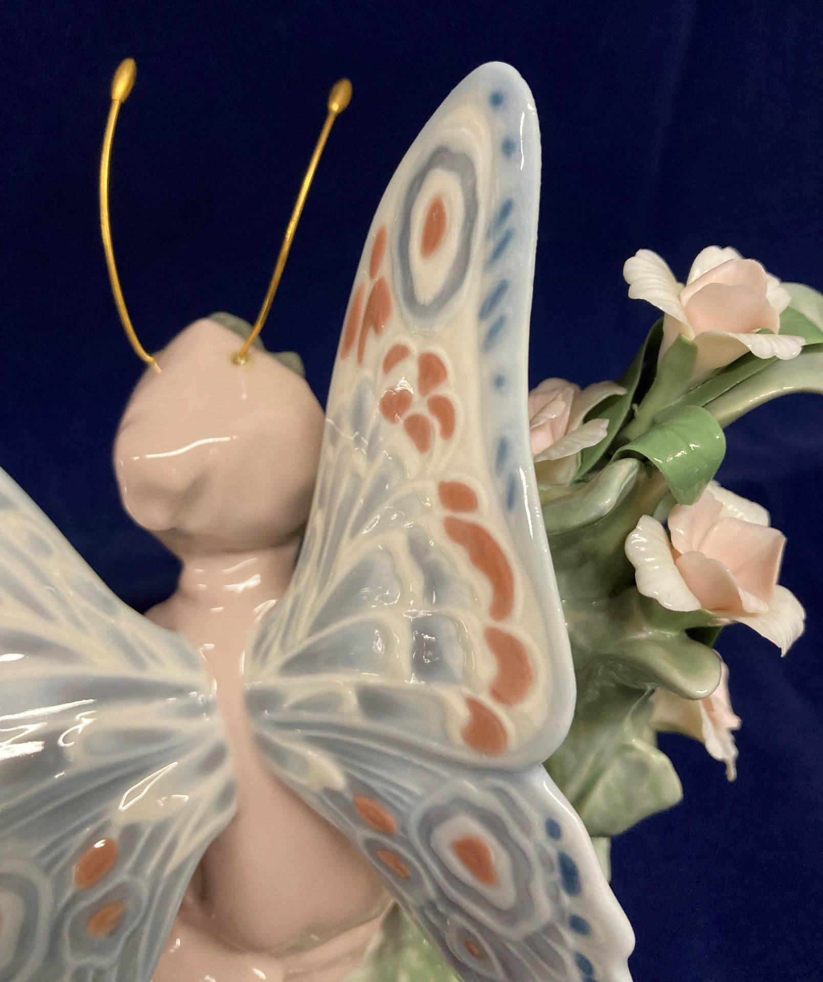 Two Lladro fairy figures with wooden bases and boxes - Floral Admiration and Floral Fantasy - Image 19 of 24