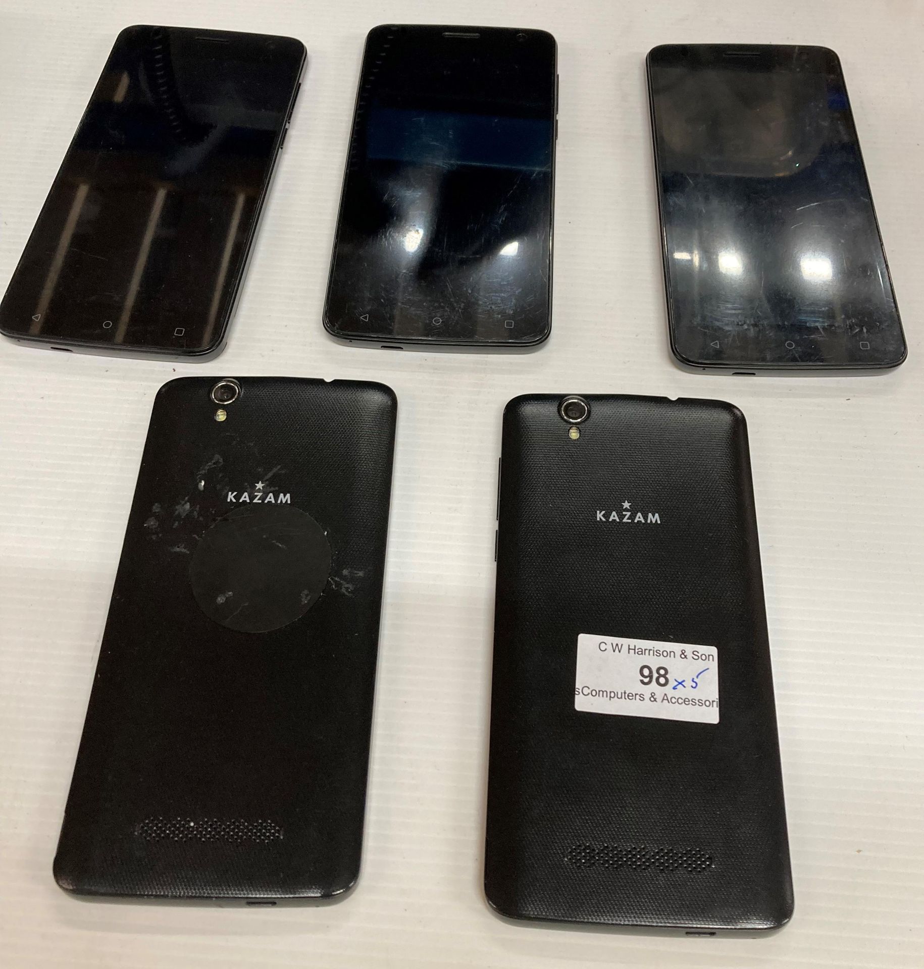 5 x Kazam Standard Mobile Phones no chargers (Saleroom location: G11)