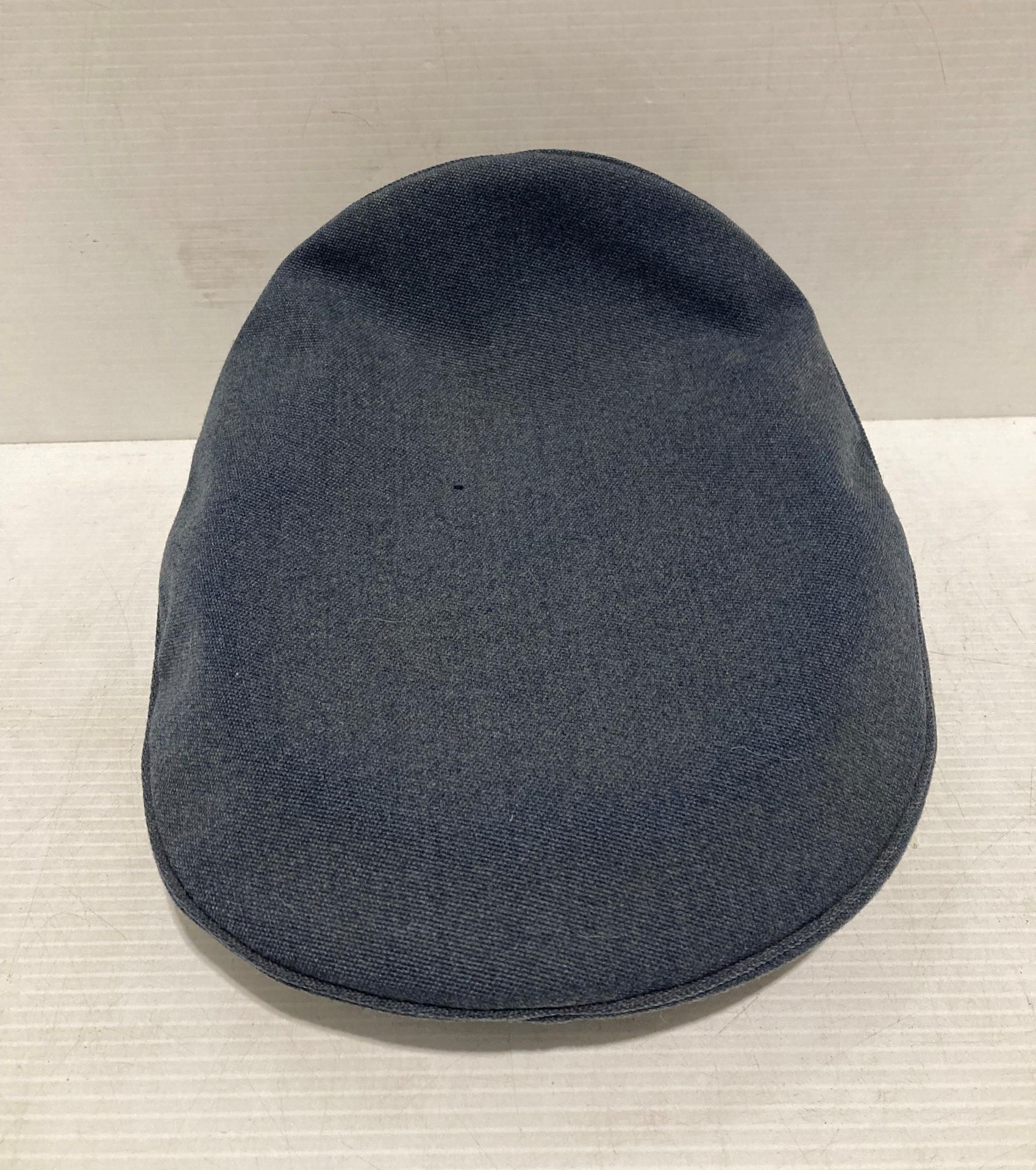 RAF cap size 55 tower uniform headdress CT38-461 (saleroom location: S1 QA02) - Image 4 of 4