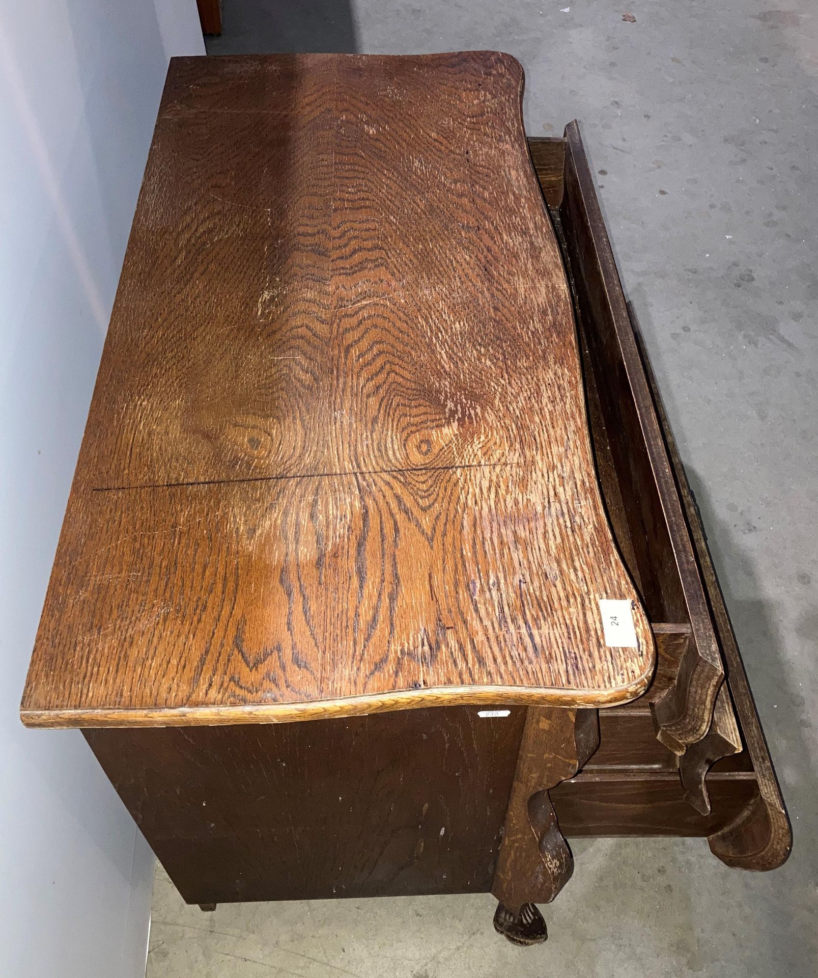 Oak shaped three drawer chest of drawers, - Image 3 of 3