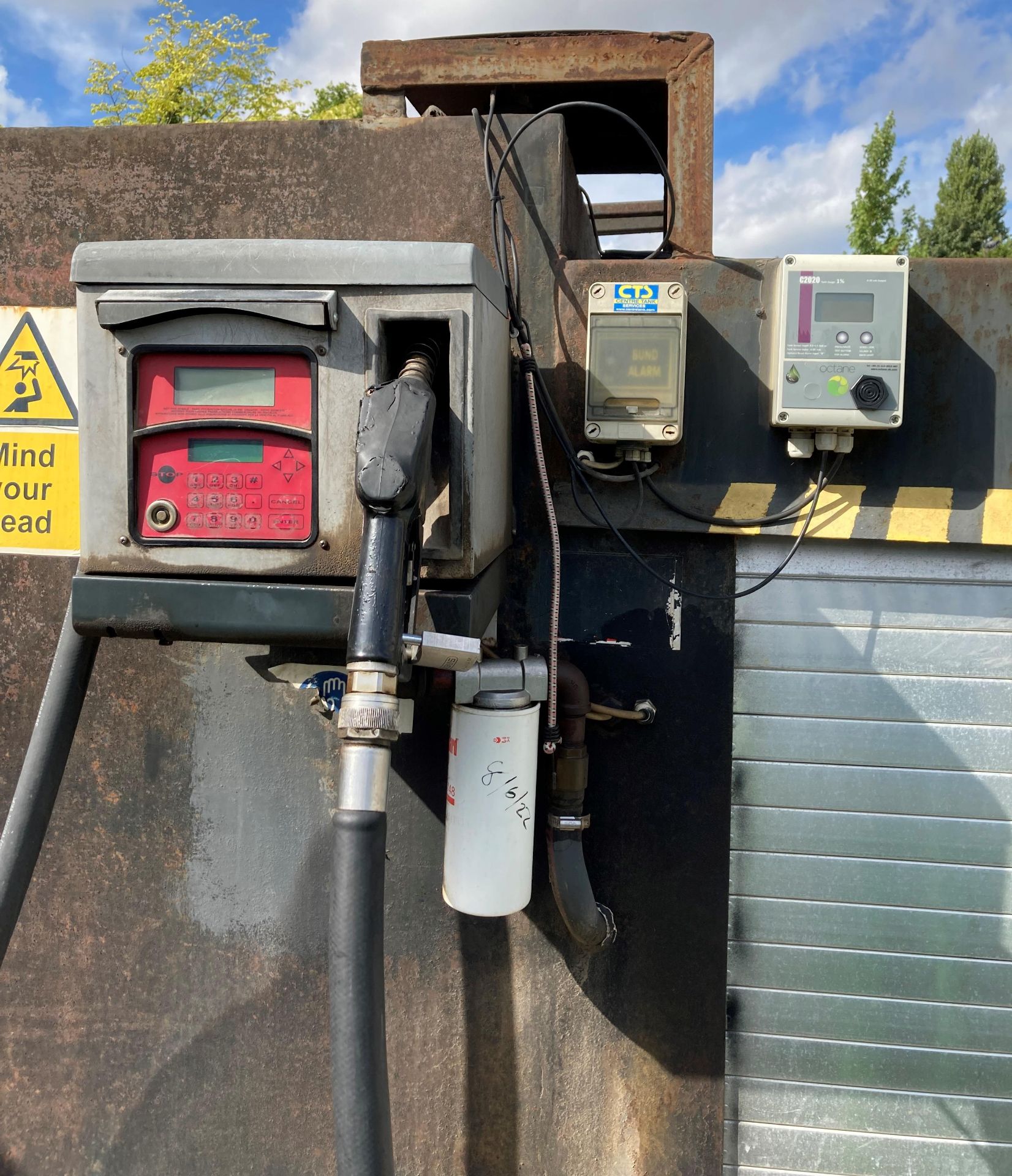 A metal framed 10000 litre bunded fuel tank with side storage compartment with aluminium roller - Image 2 of 4